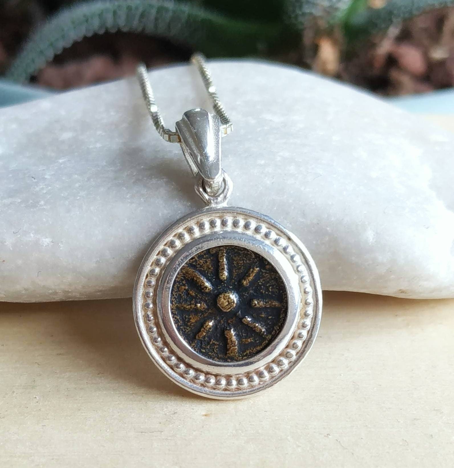 https://i.etsystatic.com/5256414/r/il/be1fa4/2182664193/il_fullxfull.2182664193_mcj7.jpg