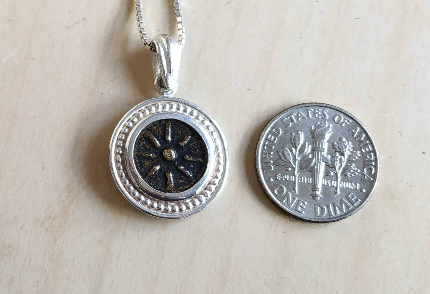 https://i.etsystatic.com/5256414/r/il/af79b5/2182664243/il_fullxfull.2182664243_myne.jpg