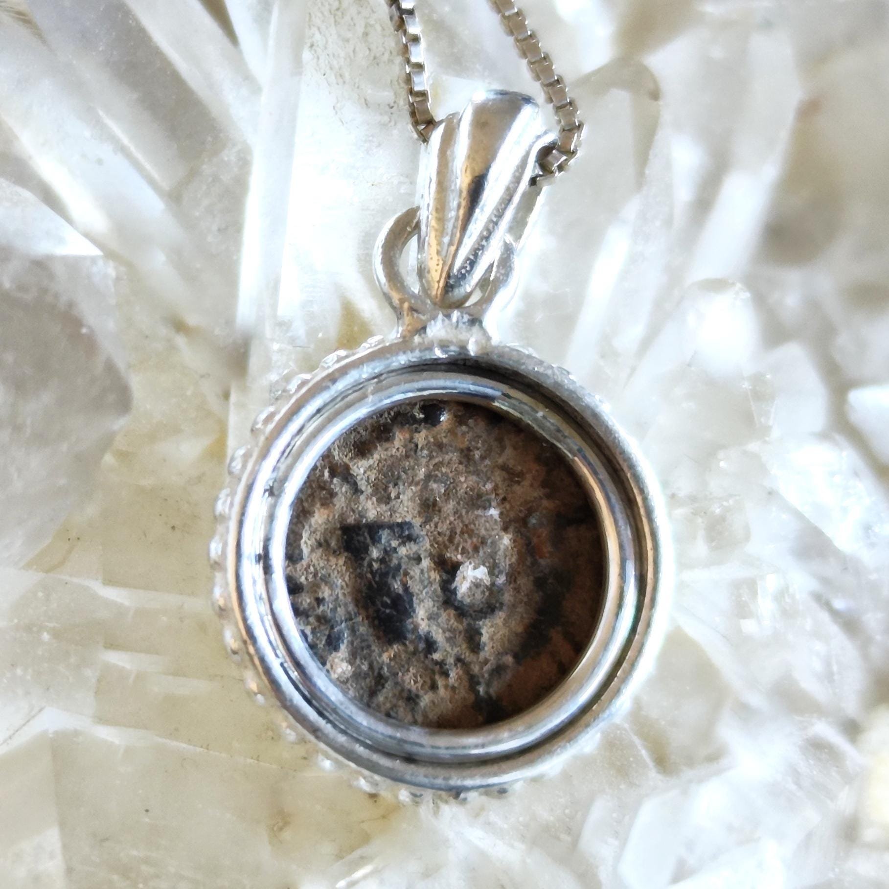 https://i.etsystatic.com/5256414/r/il/20e6c7/6477757218/il_fullxfull.6477757218_pr9e.jpg