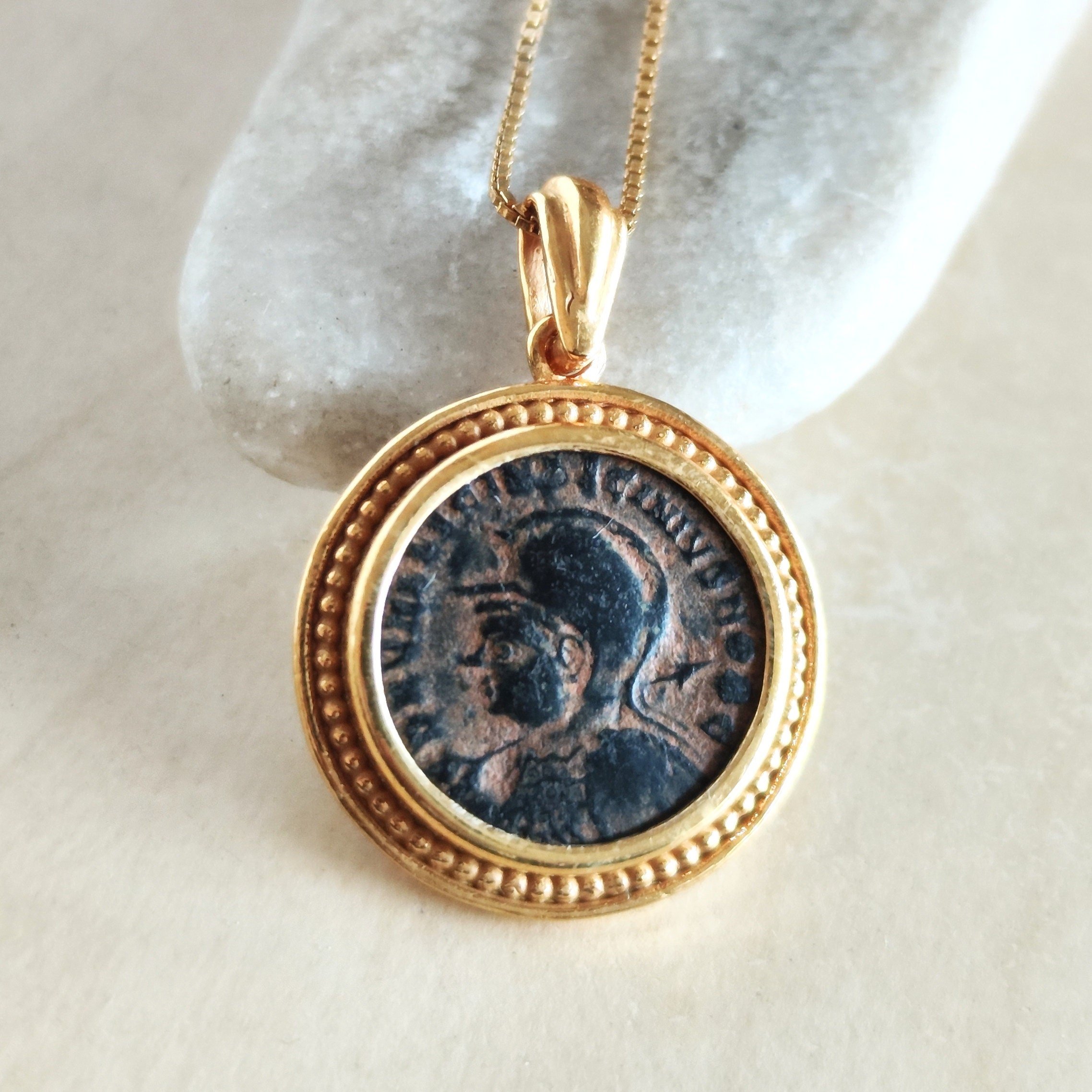 https://i.etsystatic.com/5256414/r/il/c7035c/6204218901/il_fullxfull.6204218901_haxi.jpg