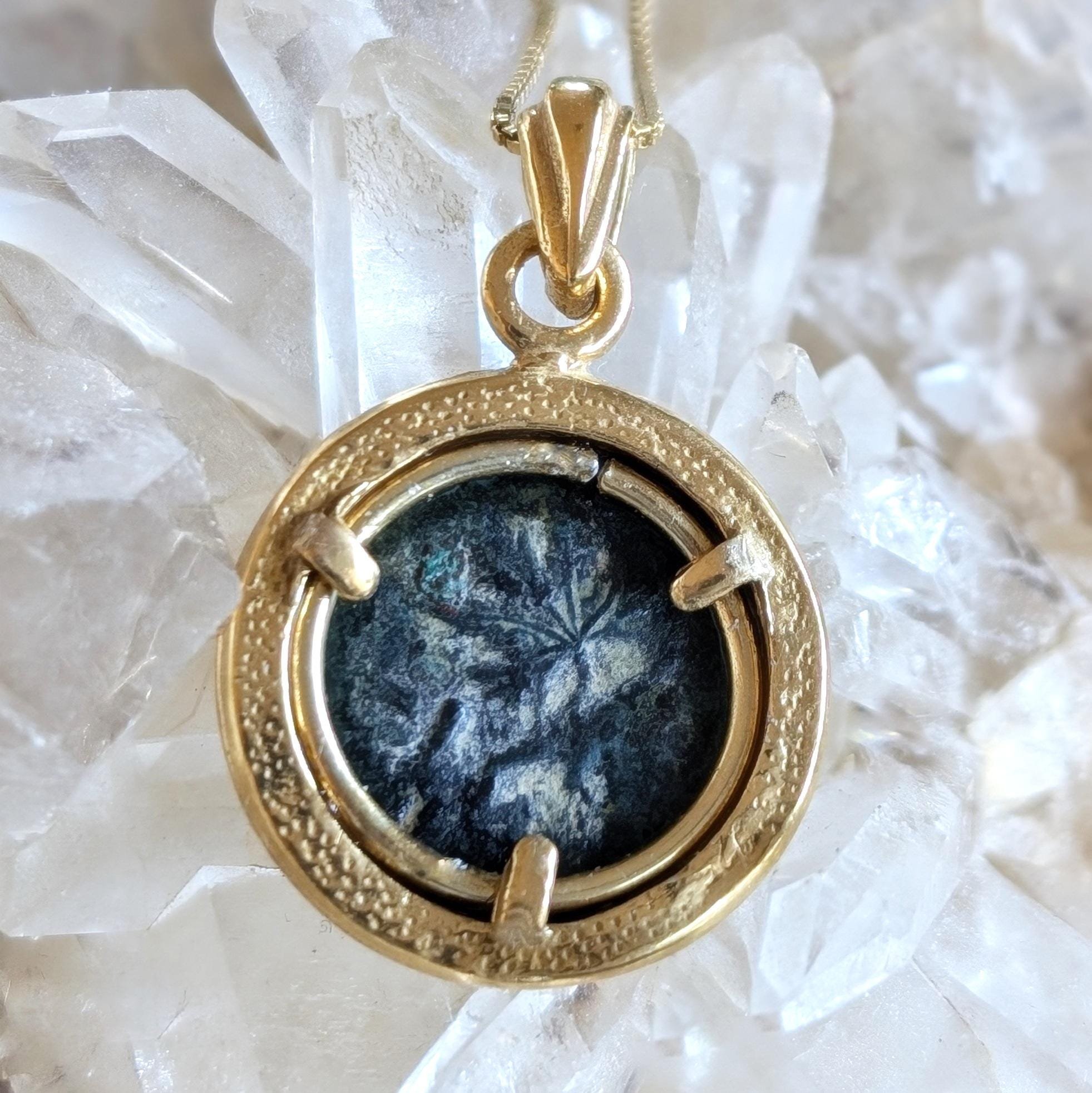 https://i.etsystatic.com/5256414/r/il/8a69a1/6410276885/il_fullxfull.6410276885_h676.jpg