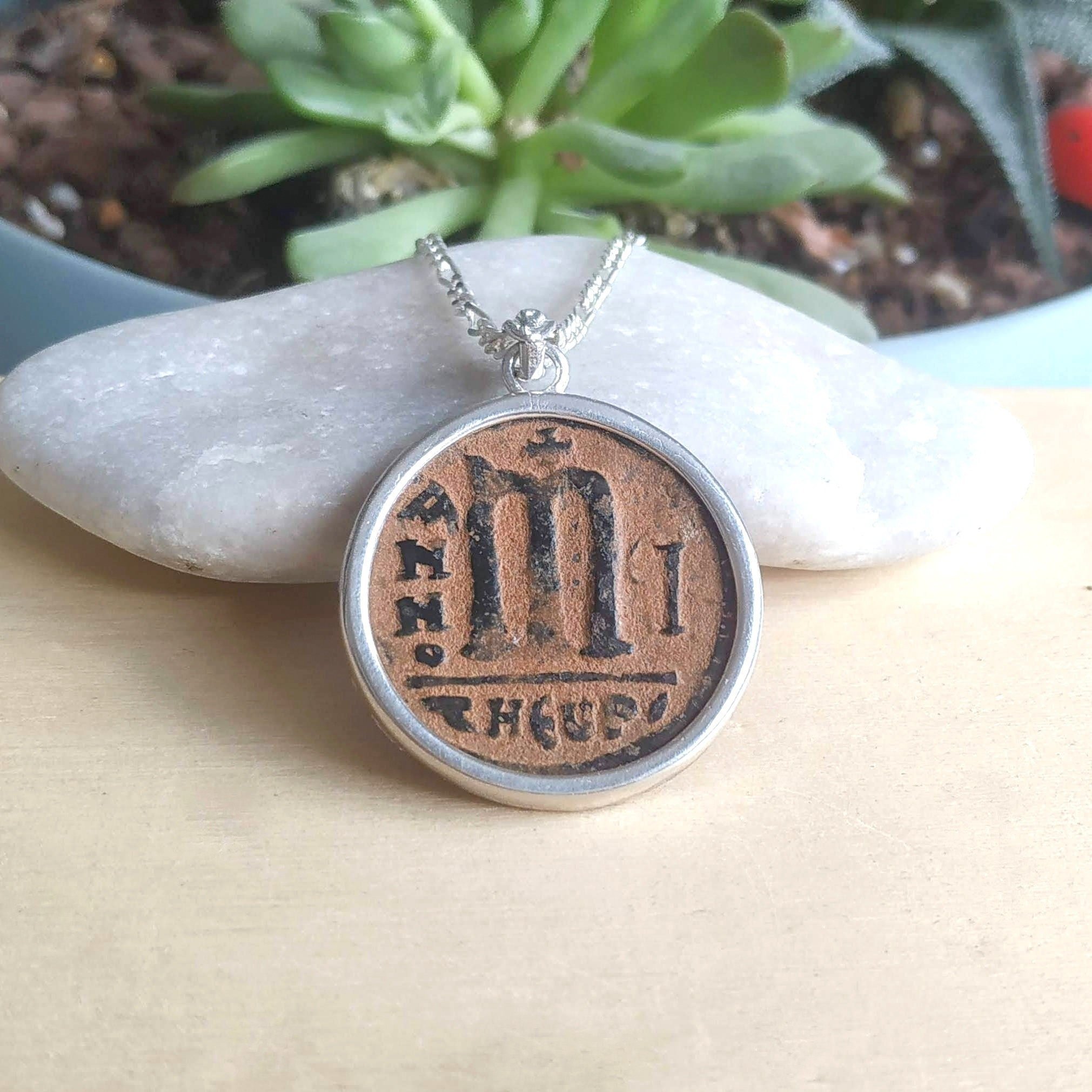 https://i.etsystatic.com/5256414/r/il/eb9751/6174728234/il_fullxfull.6174728234_7cyo.jpg