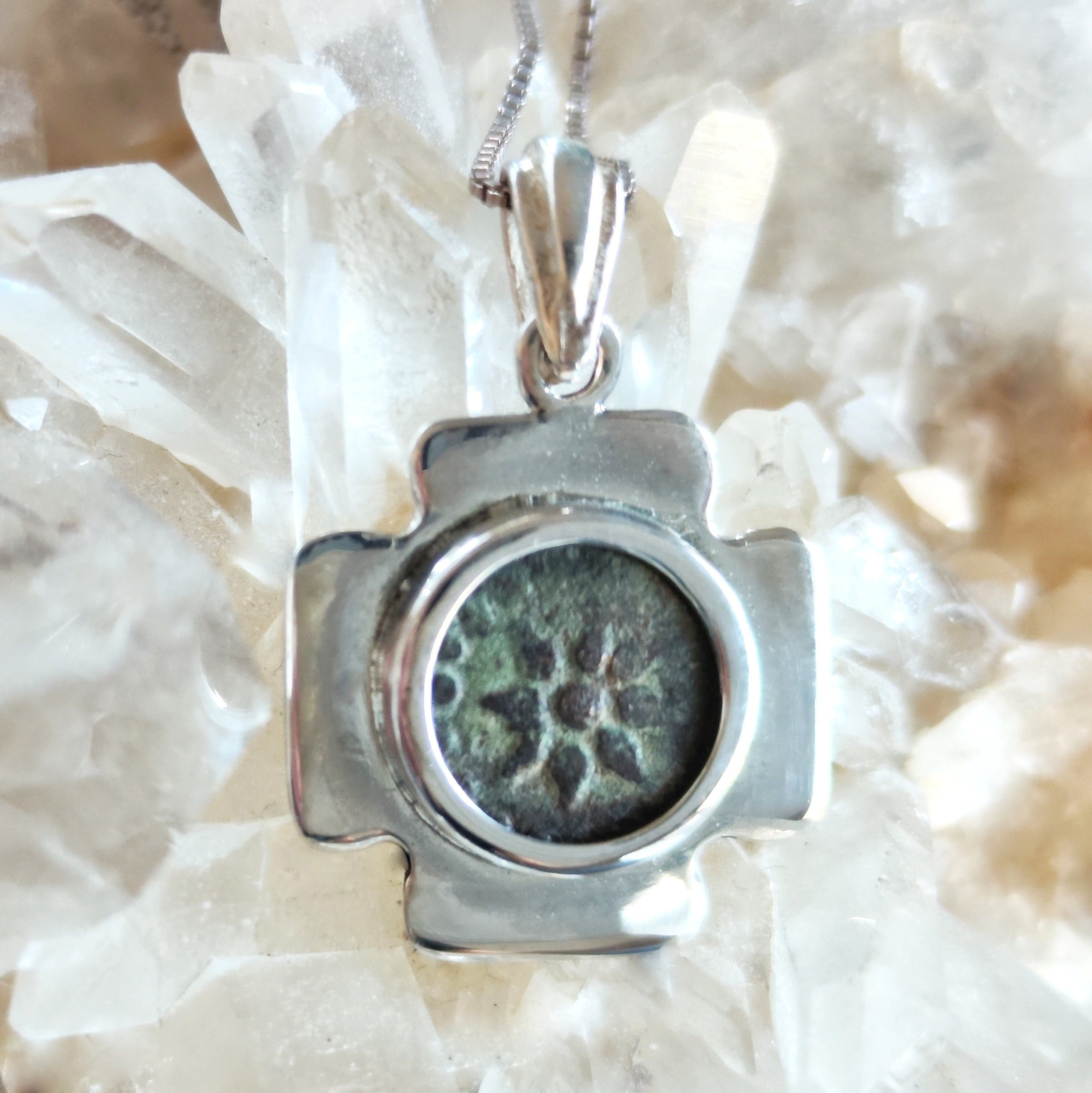 https://i.etsystatic.com/5256414/r/il/1f3401/6206363995/il_fullxfull.6206363995_ftha.jpg