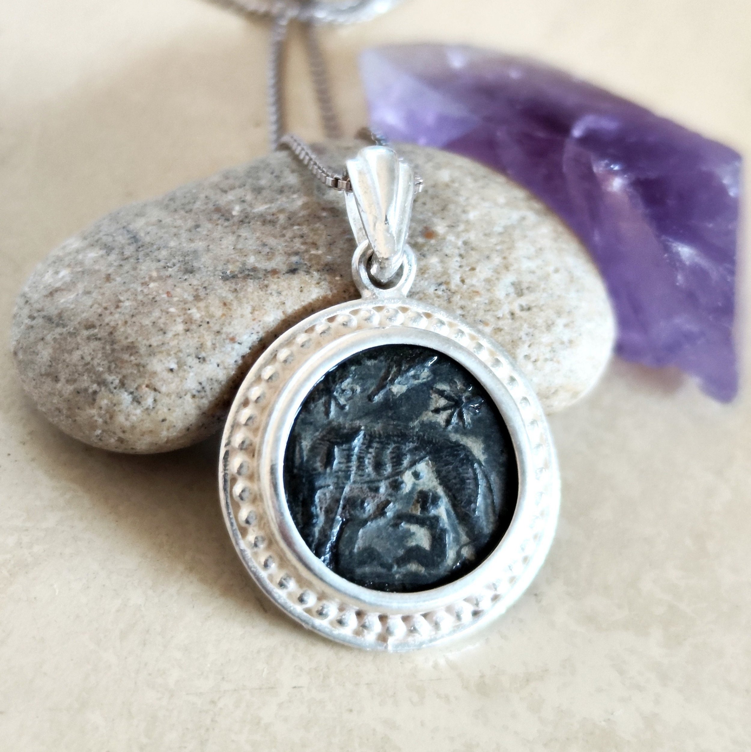 https://i.etsystatic.com/5256414/r/il/655396/6197490319/il_fullxfull.6197490319_6b2p.jpg