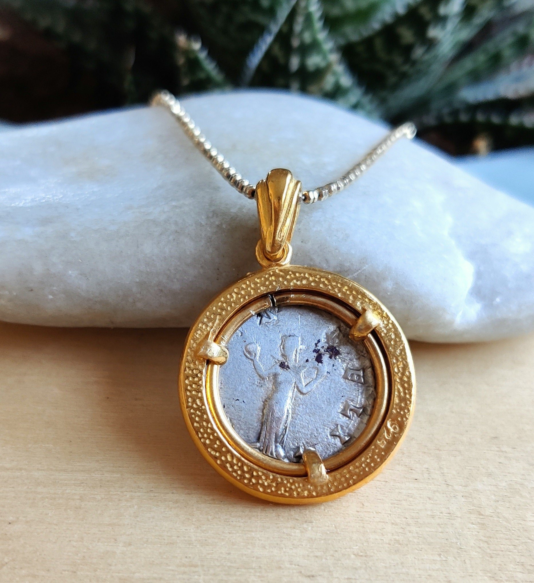 https://i.etsystatic.com/5256414/r/il/4893b3/3080761607/il_fullxfull.3080761607_t37w.jpg