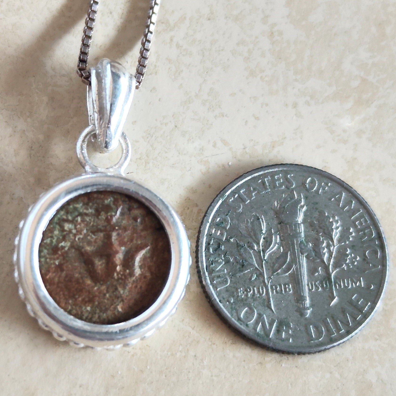 https://i.etsystatic.com/5256414/r/il/506c44/6141866016/il_fullxfull.6141866016_kwph.jpg