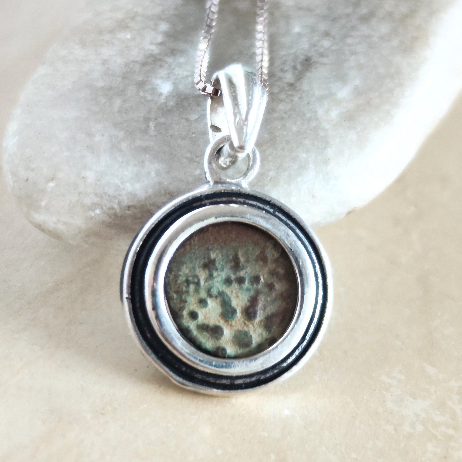 https://i.etsystatic.com/5256414/r/il/11646f/6122373378/il_fullxfull.6122373378_ersg.jpg