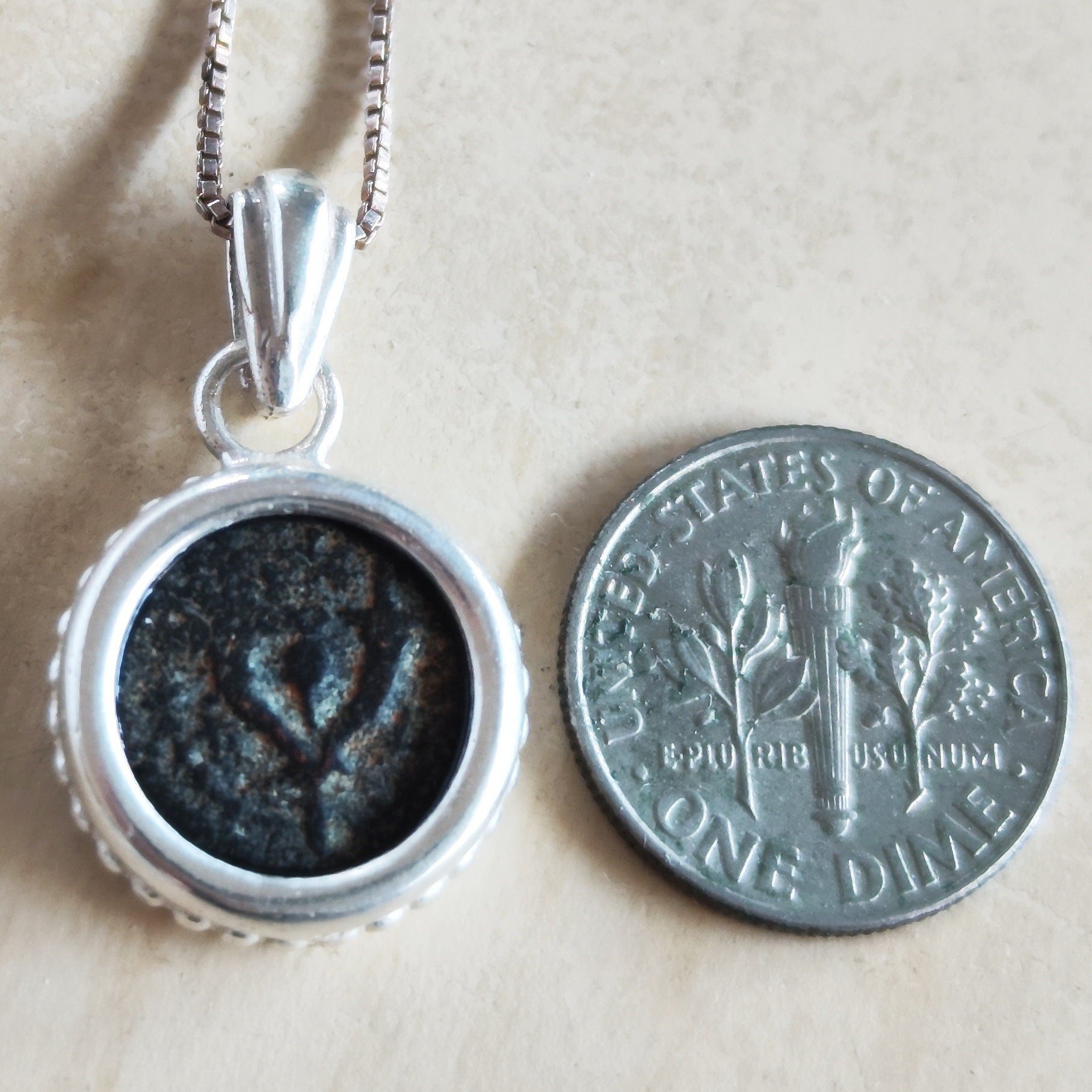 https://i.etsystatic.com/5256414/r/il/d87bd9/6130523379/il_fullxfull.6130523379_3yll.jpg