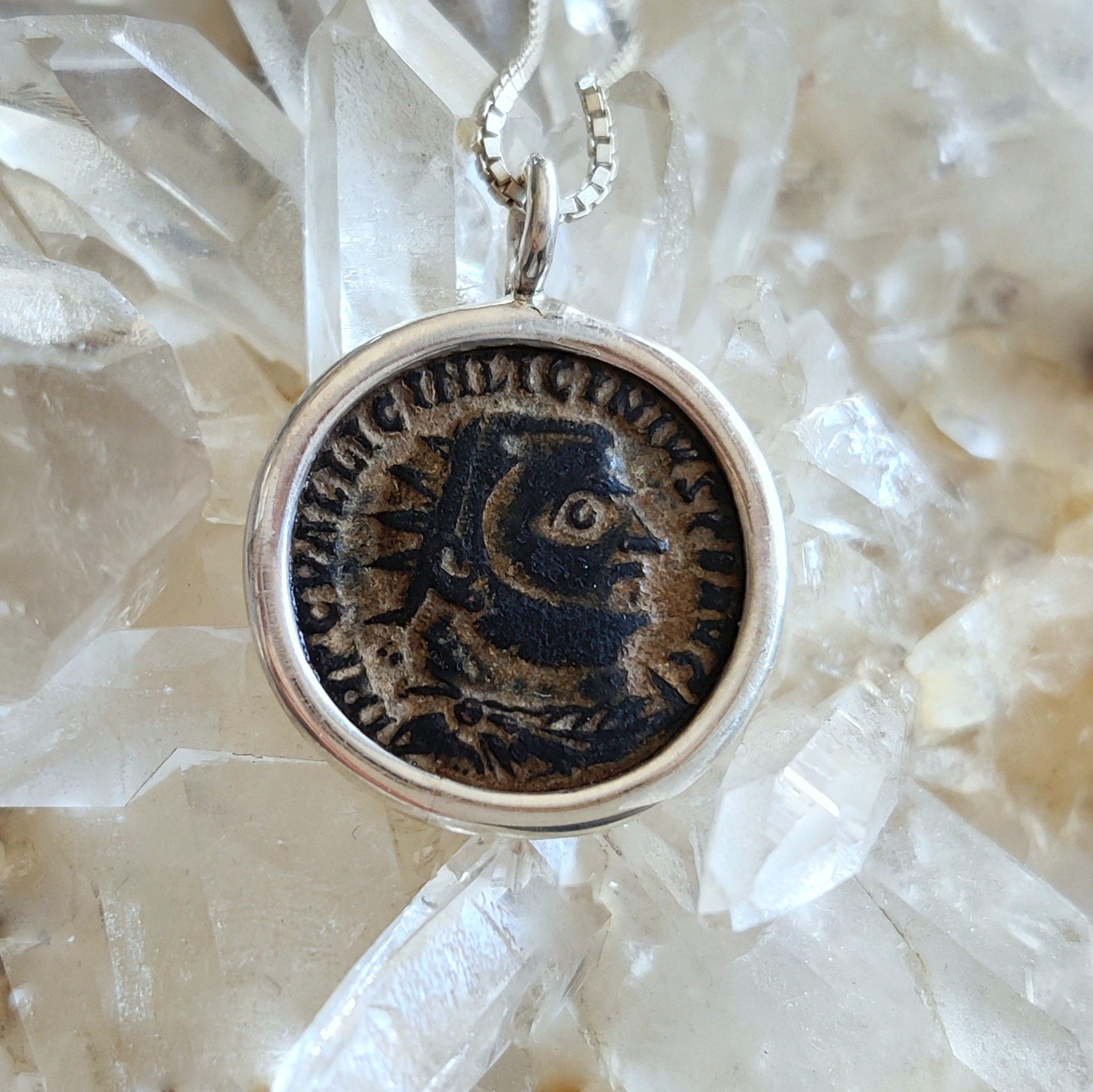 https://i.etsystatic.com/5256414/r/il/c9cbab/4313481169/il_fullxfull.4313481169_te2j.jpg