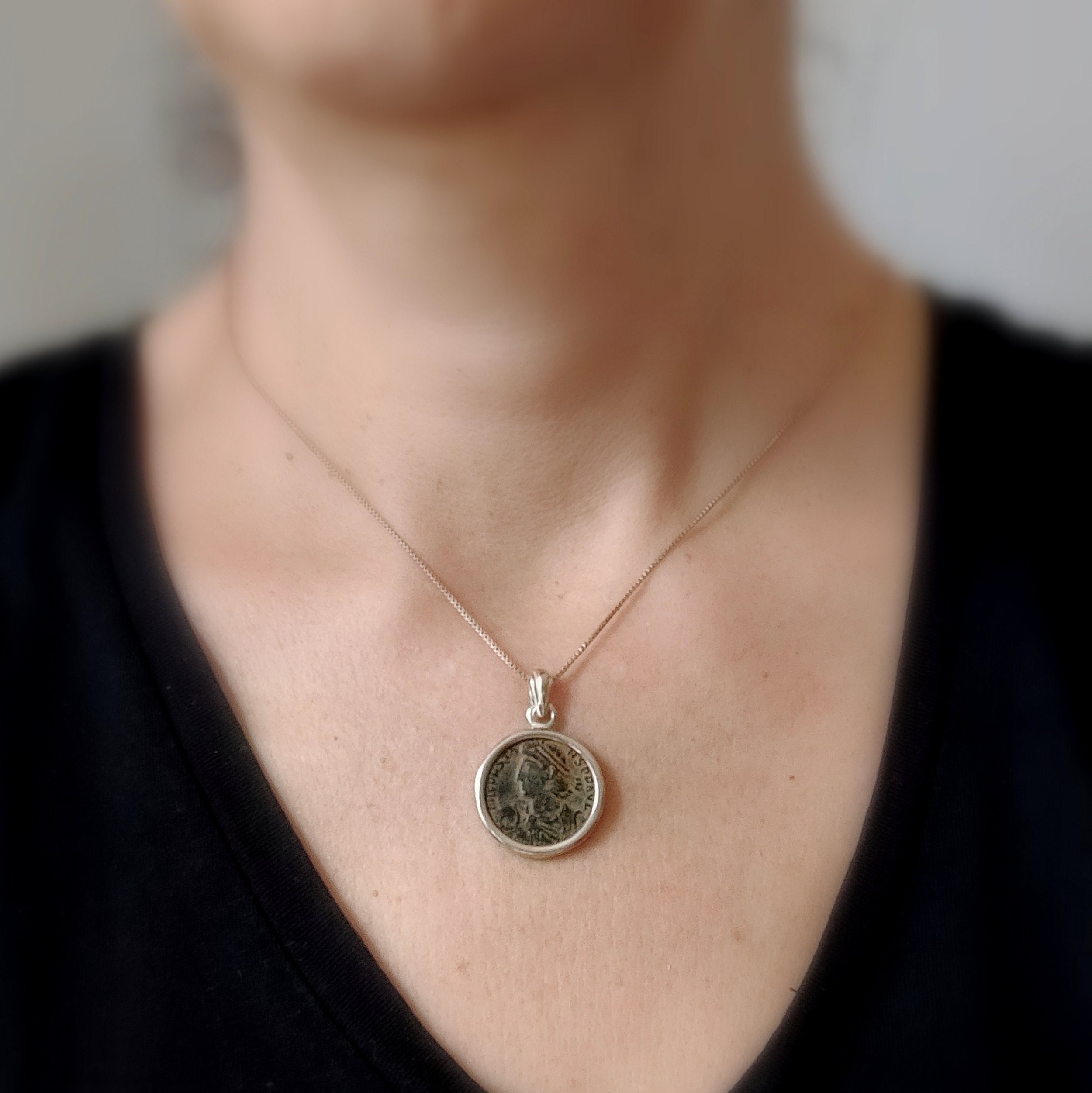 https://i.etsystatic.com/5256414/r/il/808eee/3851033039/il_fullxfull.3851033039_5988.jpg