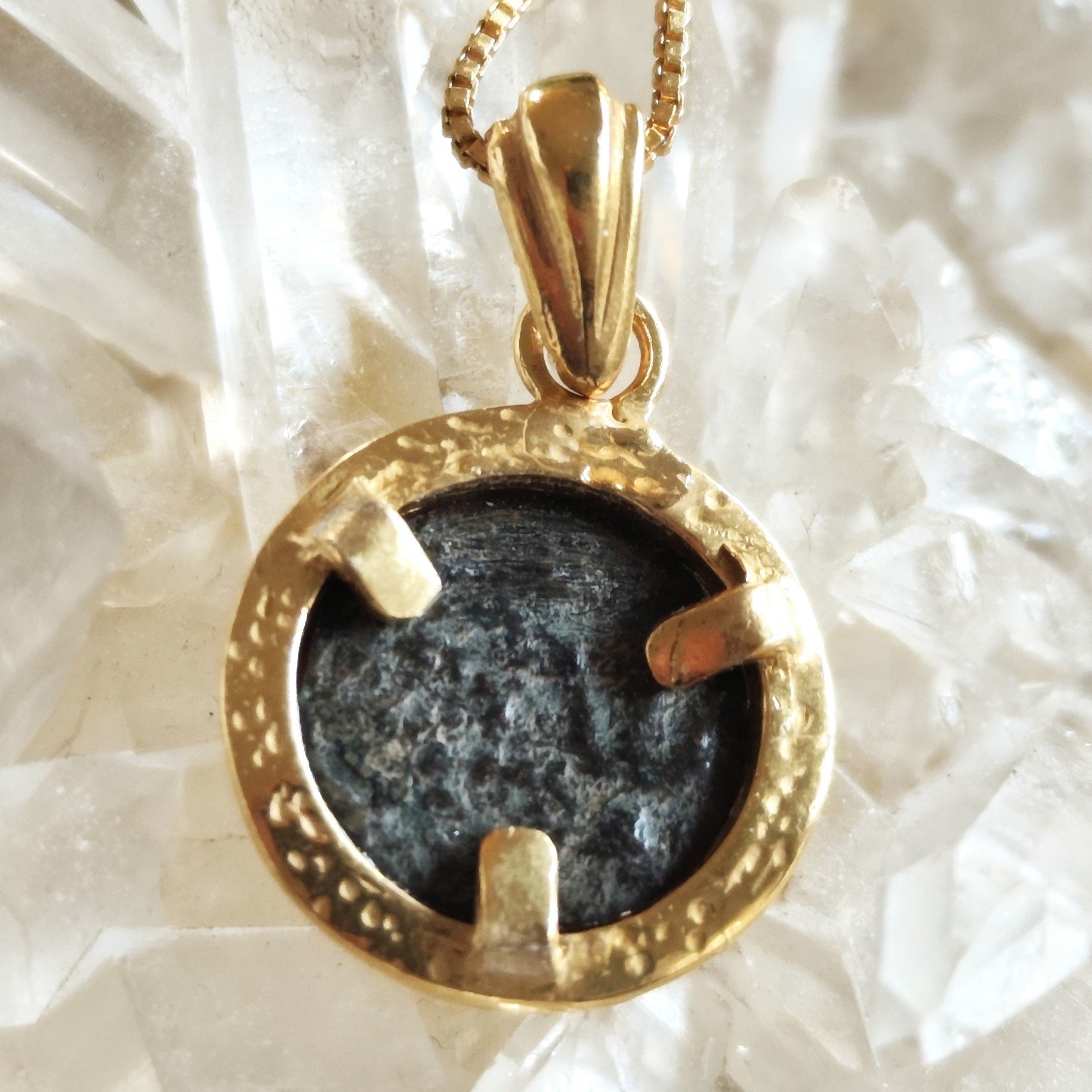 https://i.etsystatic.com/5256414/r/il/e638c1/5746691533/il_fullxfull.5746691533_rda5.jpg