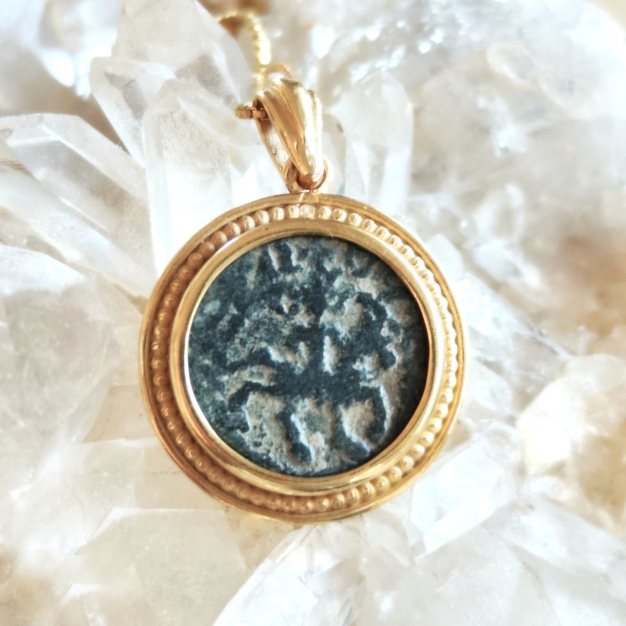 https://i.etsystatic.com/5256414/r/il/302f00/5533109554/il_fullxfull.5533109554_l70w.jpg