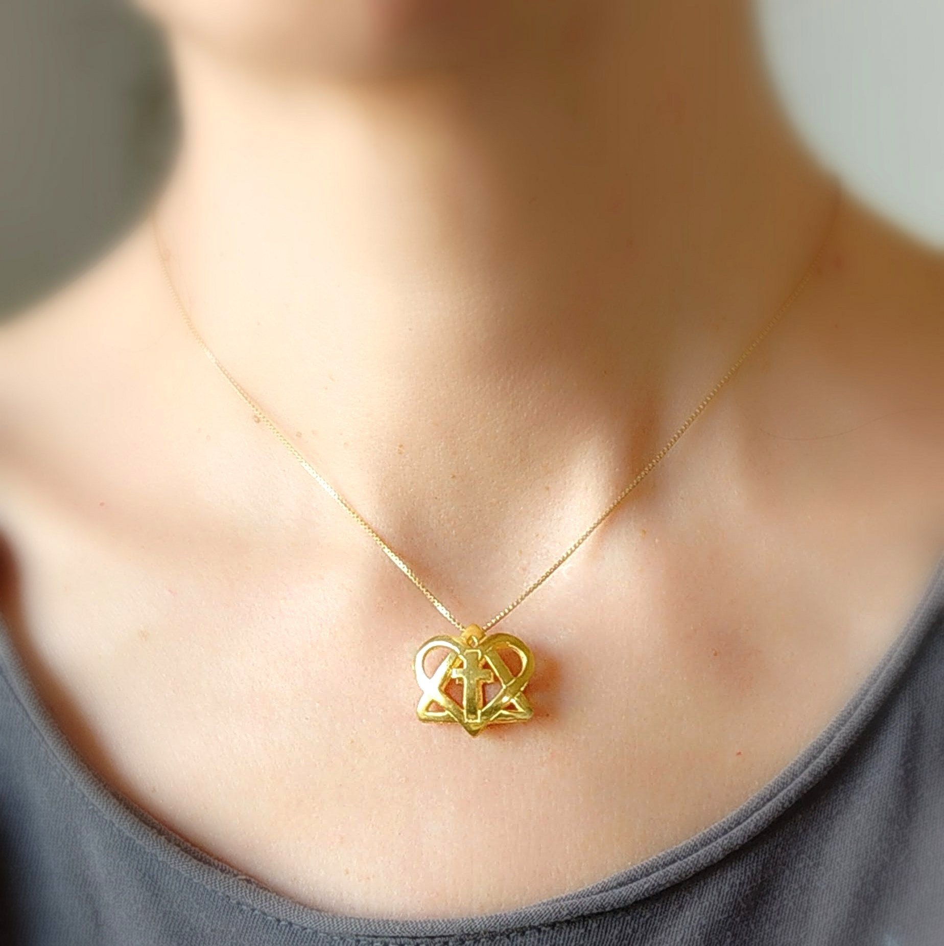 https://i.etsystatic.com/5256414/r/il/b1c94c/3521772755/il_fullxfull.3521772755_cuwq.jpg