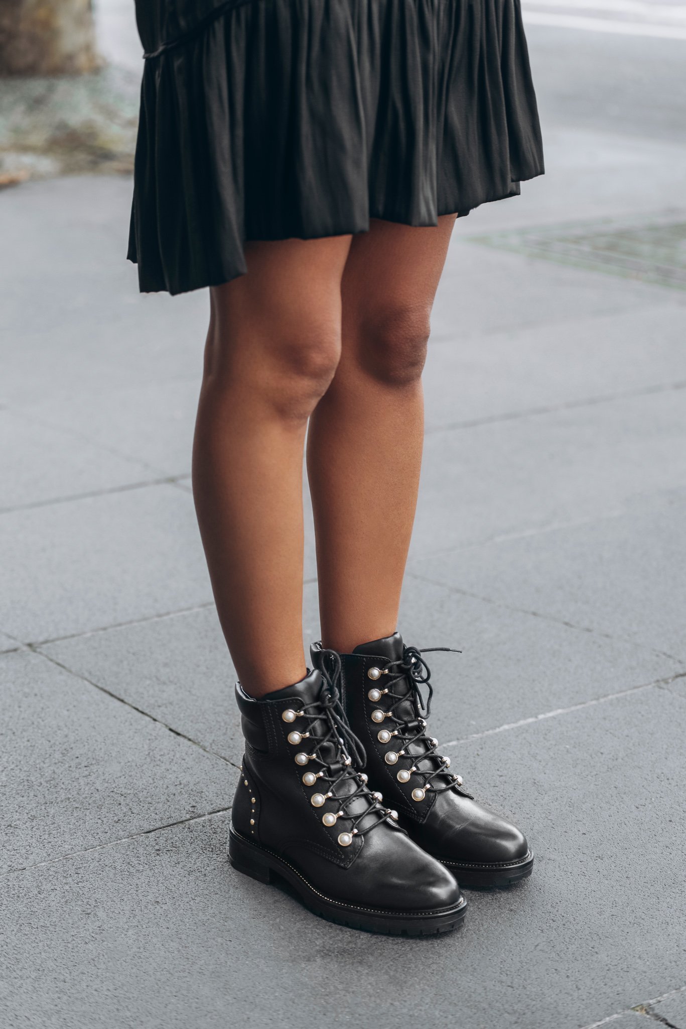 Pearley-Black-2.jpg