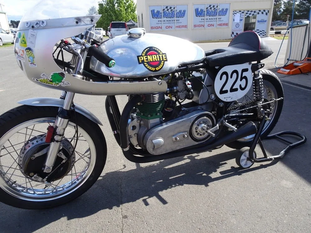Carrell Raceway Classic Motorcycle Racing Club (CMRC) Australia
