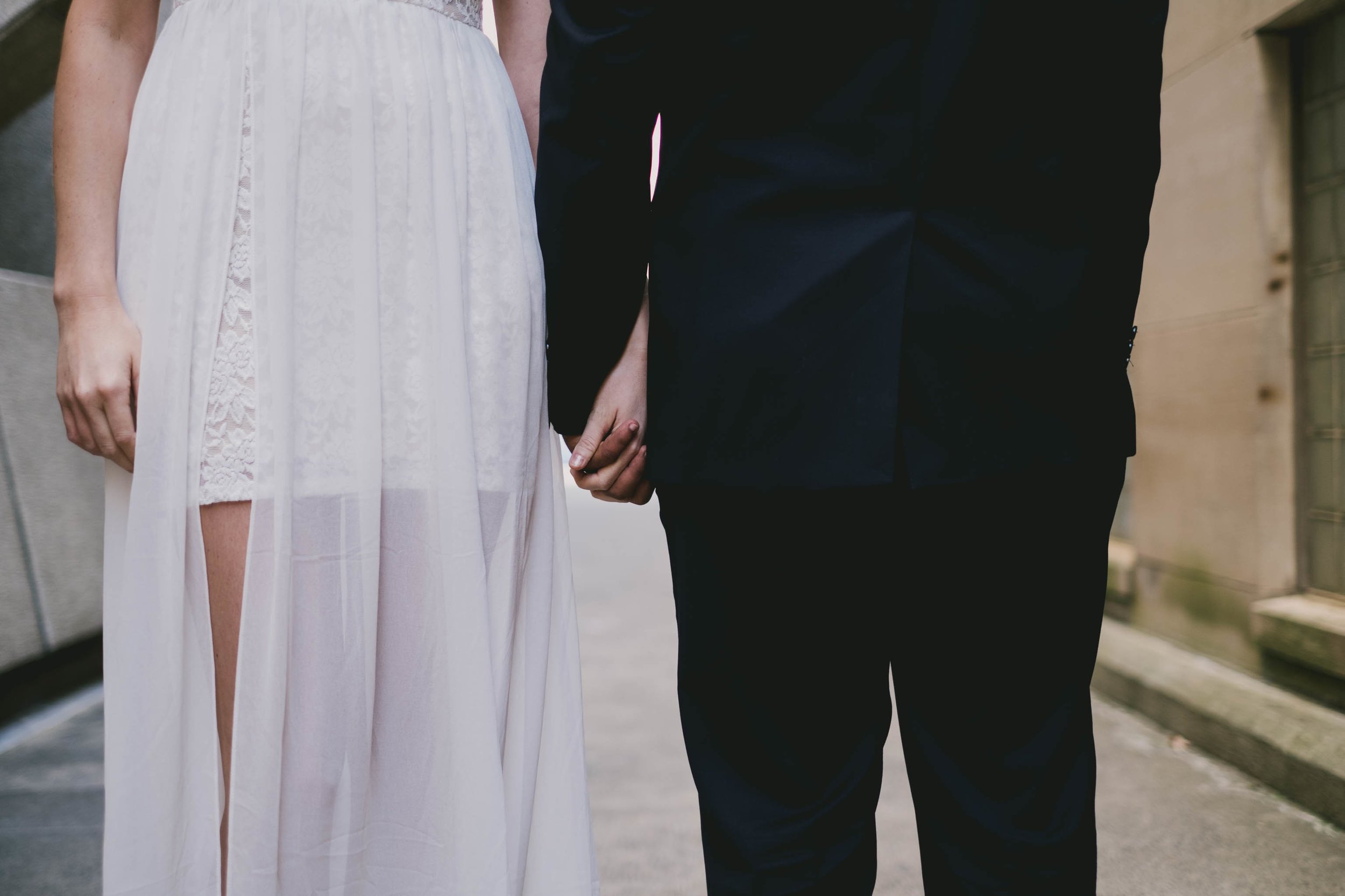 raleigh-elopement-detail-photo.jpg