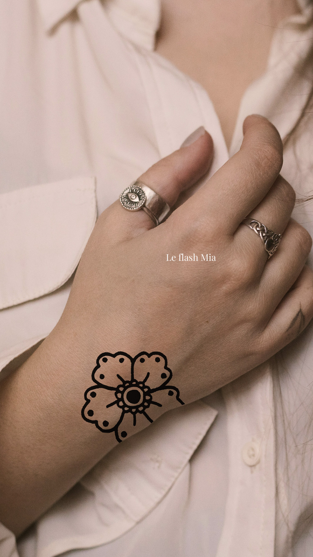 Le flash Mia / Entre 4 et 8 cm / 110€