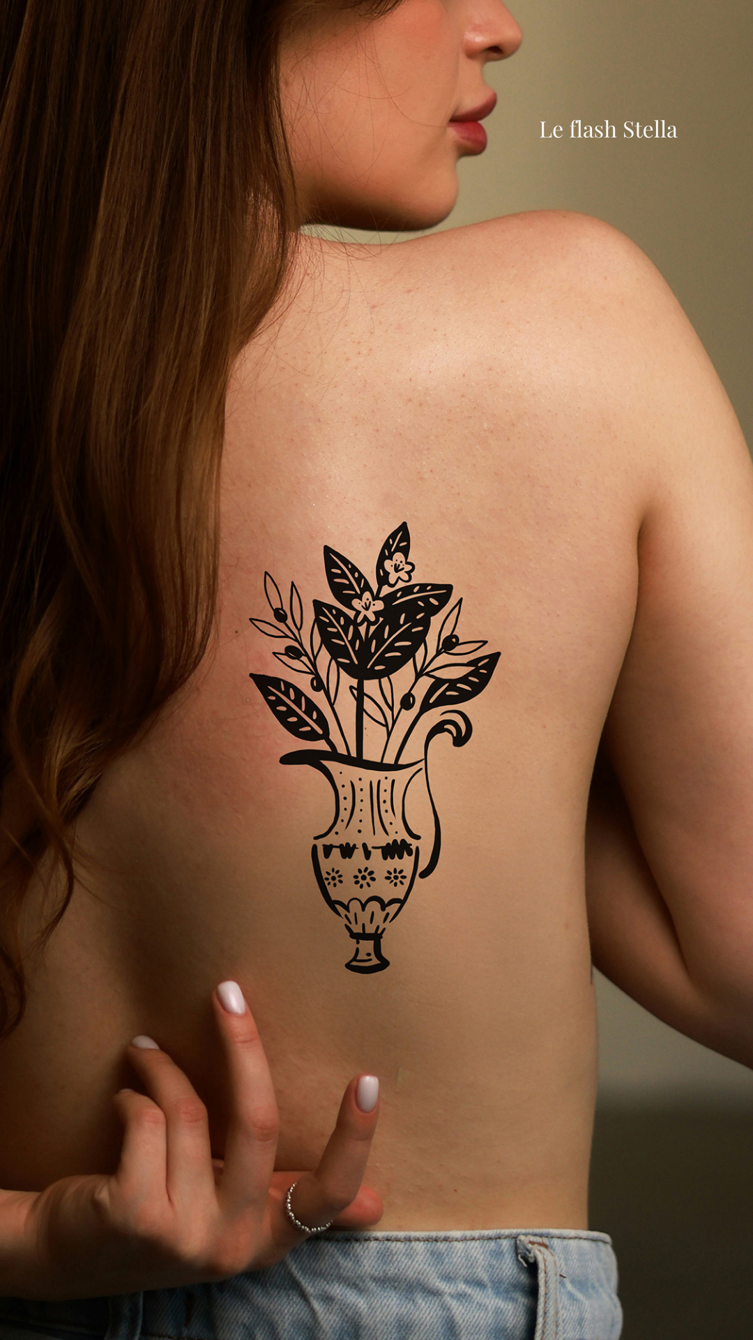 Le flash Stella / Entre 8 et 16 cm / Entre 210 et 270 €