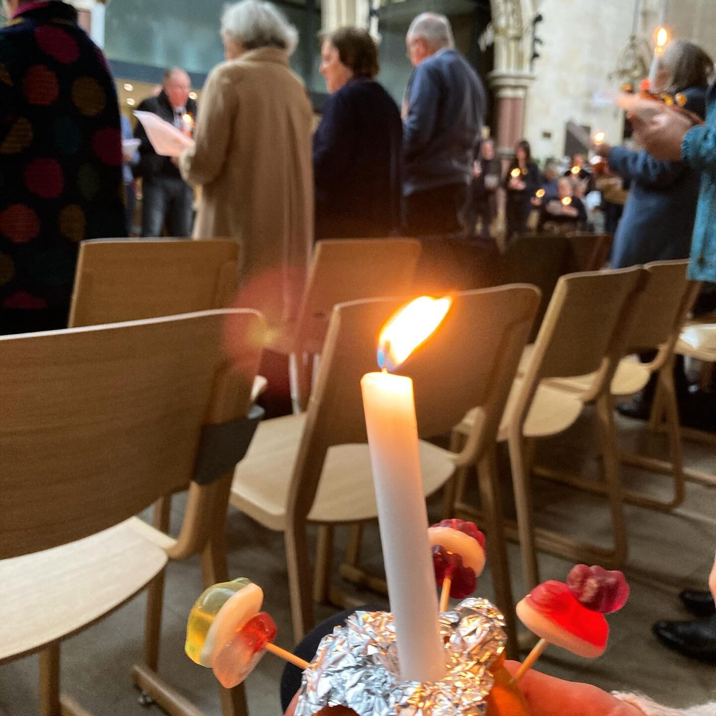 A lovely Christingle service. 🕯️ &ldquo;When Jesus spoke again to the people, he said, &lsquo;I am the light of the world. Whoever follows me will never walk in darkness, but will have the light of life.&rsquo;&hellip;&rdquo; John 8:12.