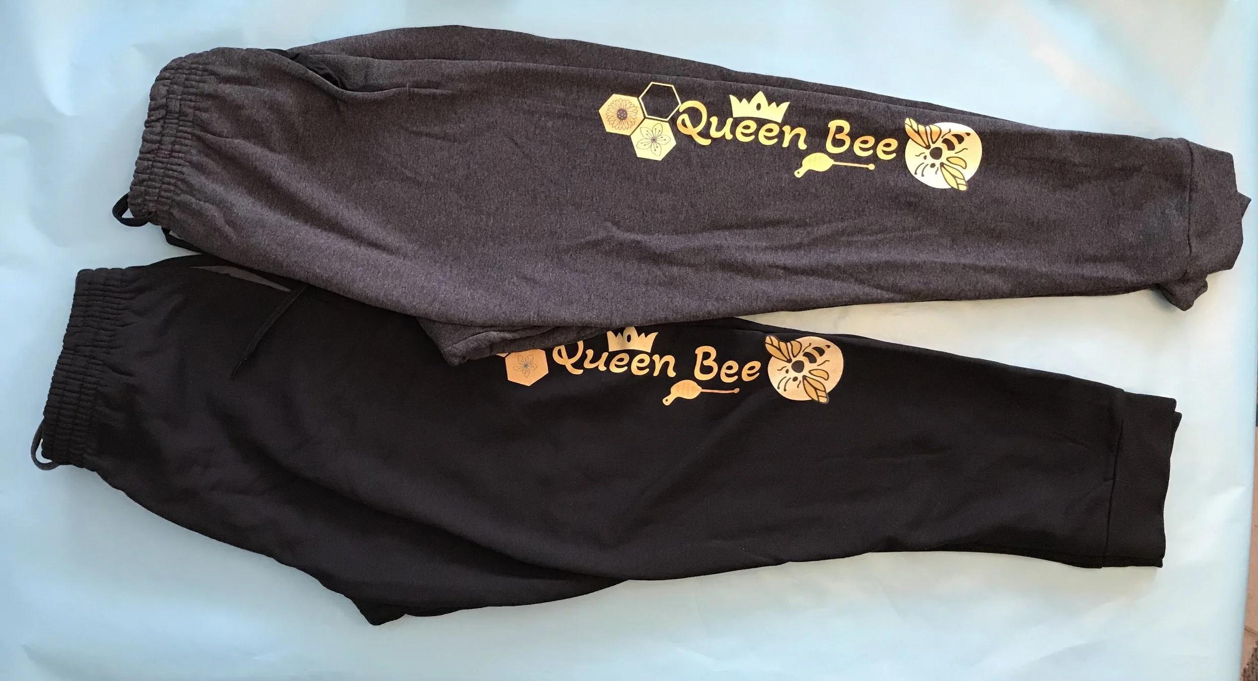 Queen Bee Heather and Black jogger full zoomed out.jpg