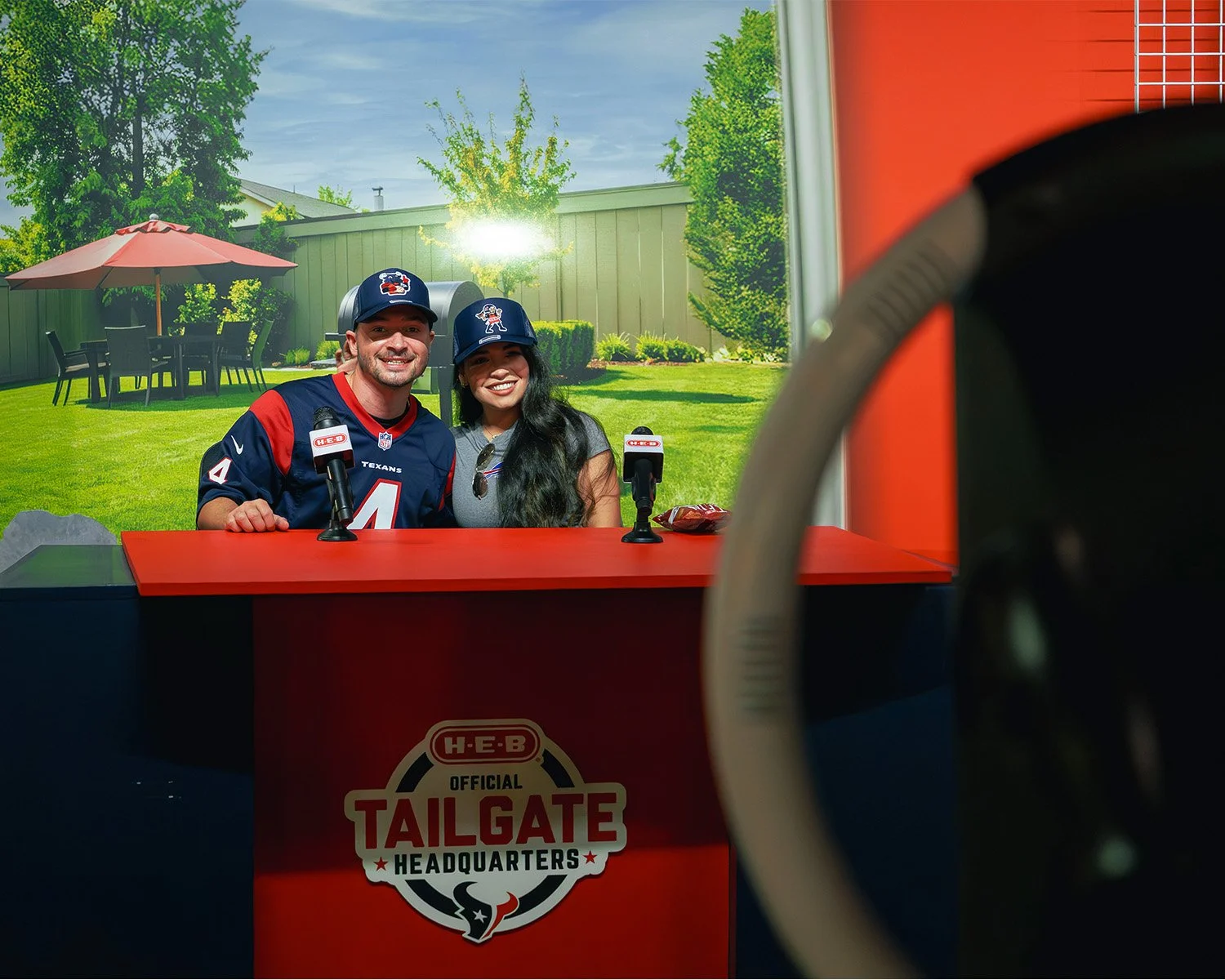 RD_HEB_TEXANS_Booth.jpg