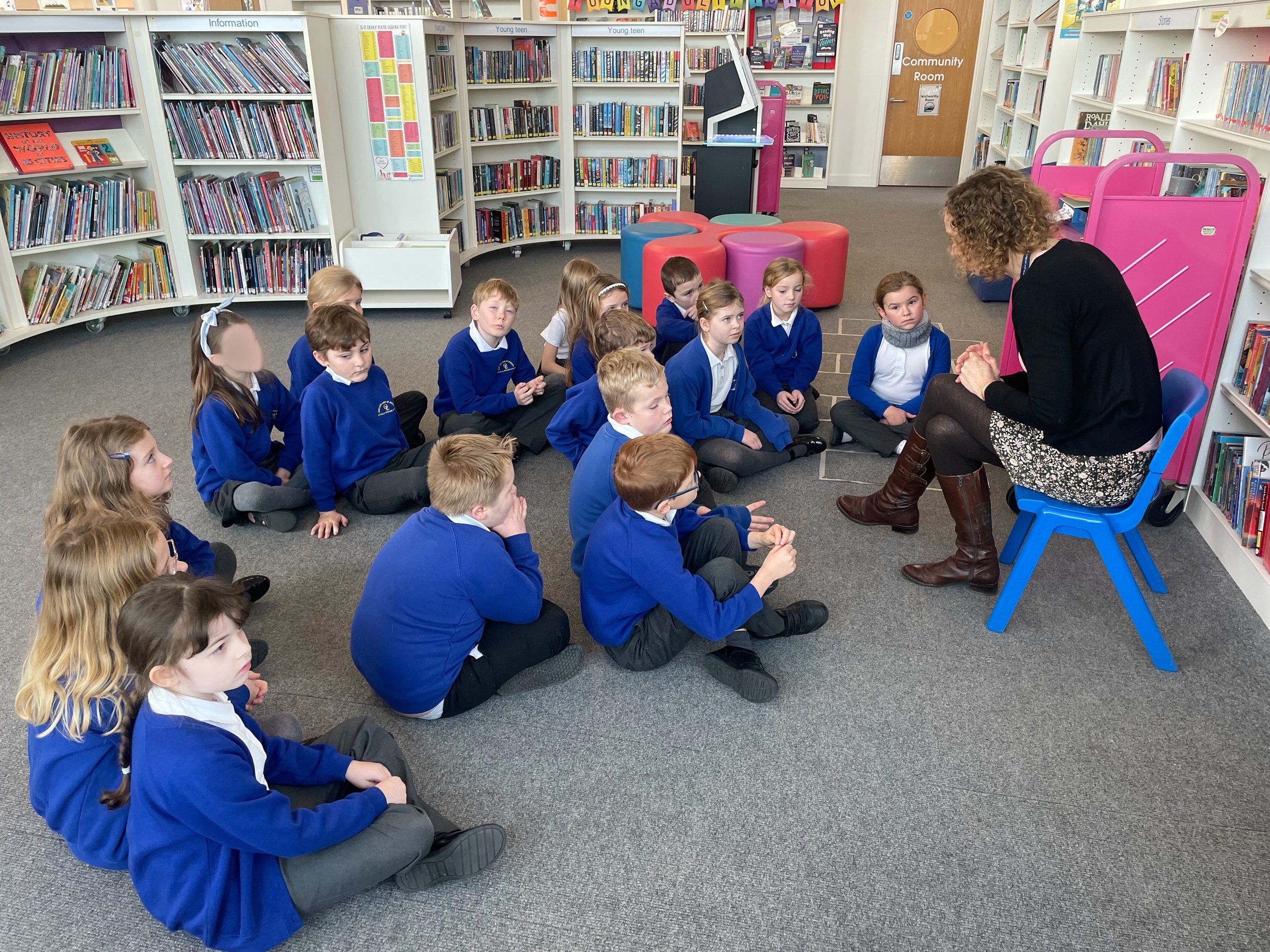 DAVE BLUR GIRL IN BOW2.jpeg