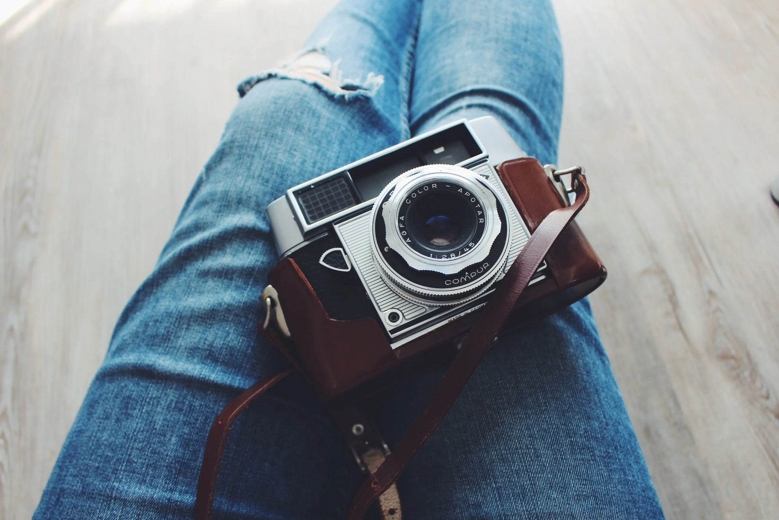 Girl With A Camera 