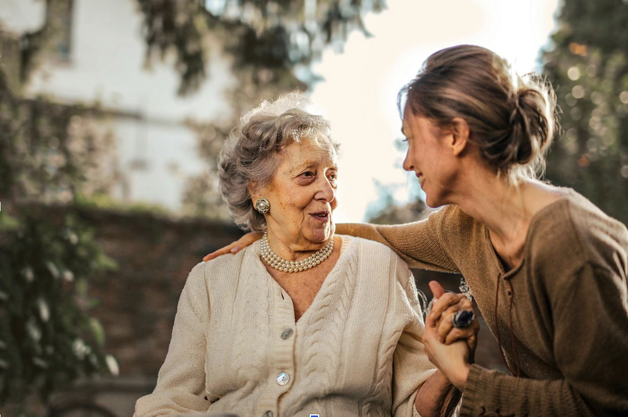 How Assisted Living Supports Seniors With Mobility Challenges