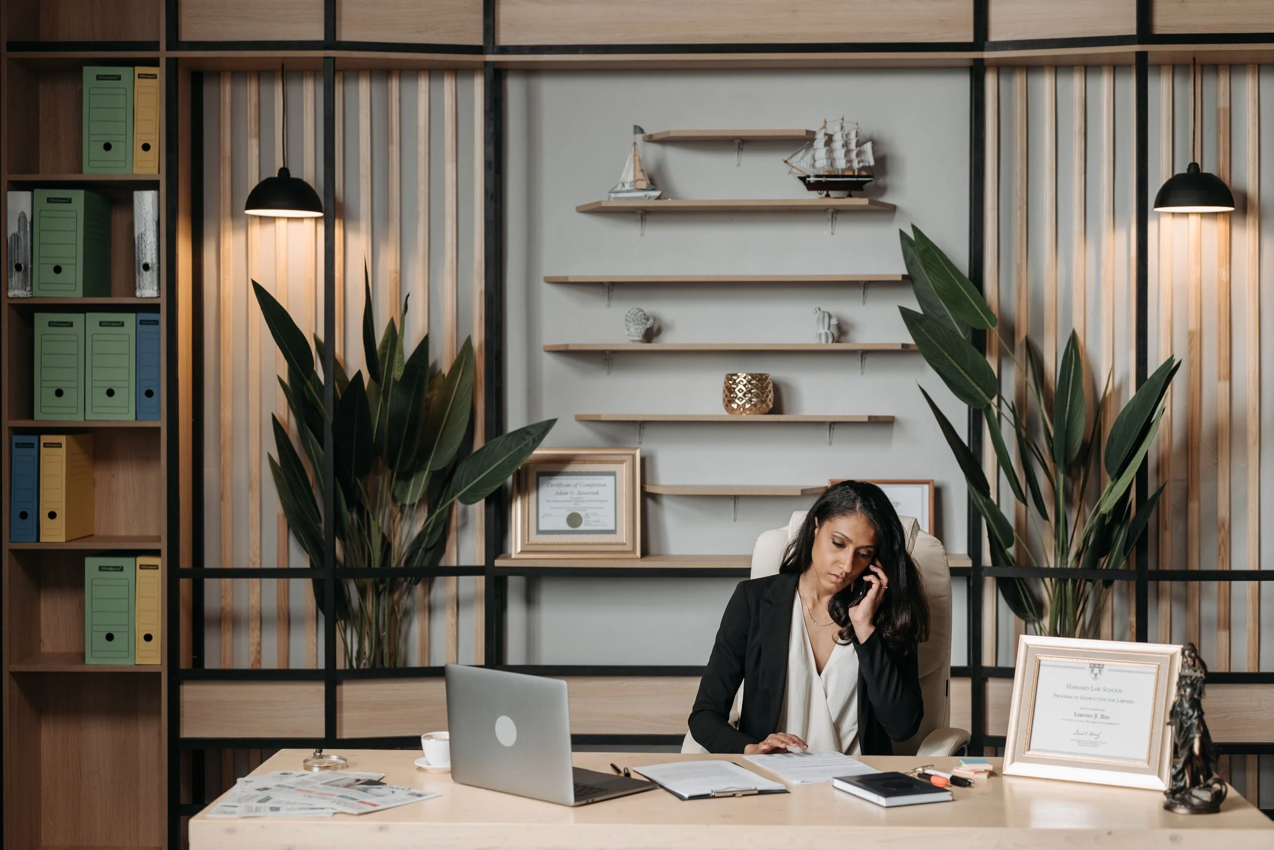 How to Choose the Best Divorce Lawyer to Help You Navigate the Process