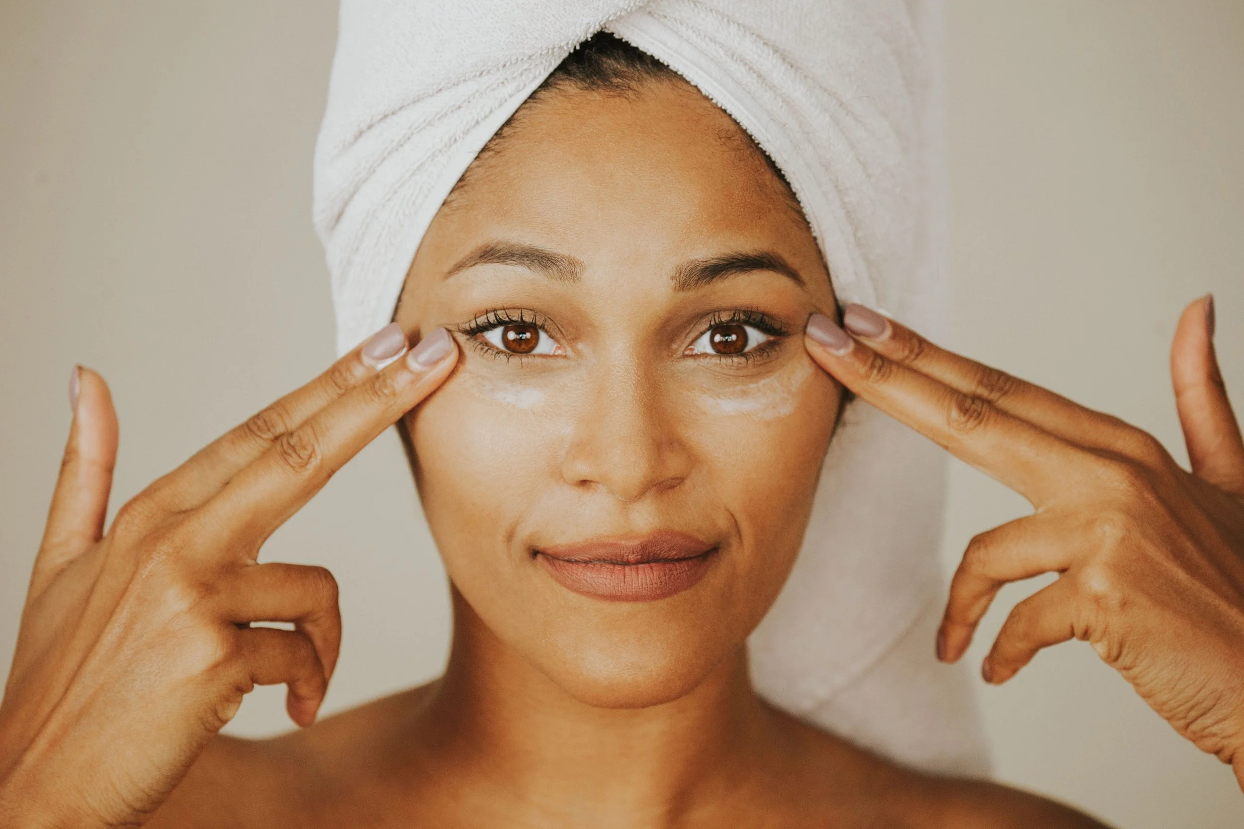How to Reduce Fine Lines and Wrinkles Around the Eyes