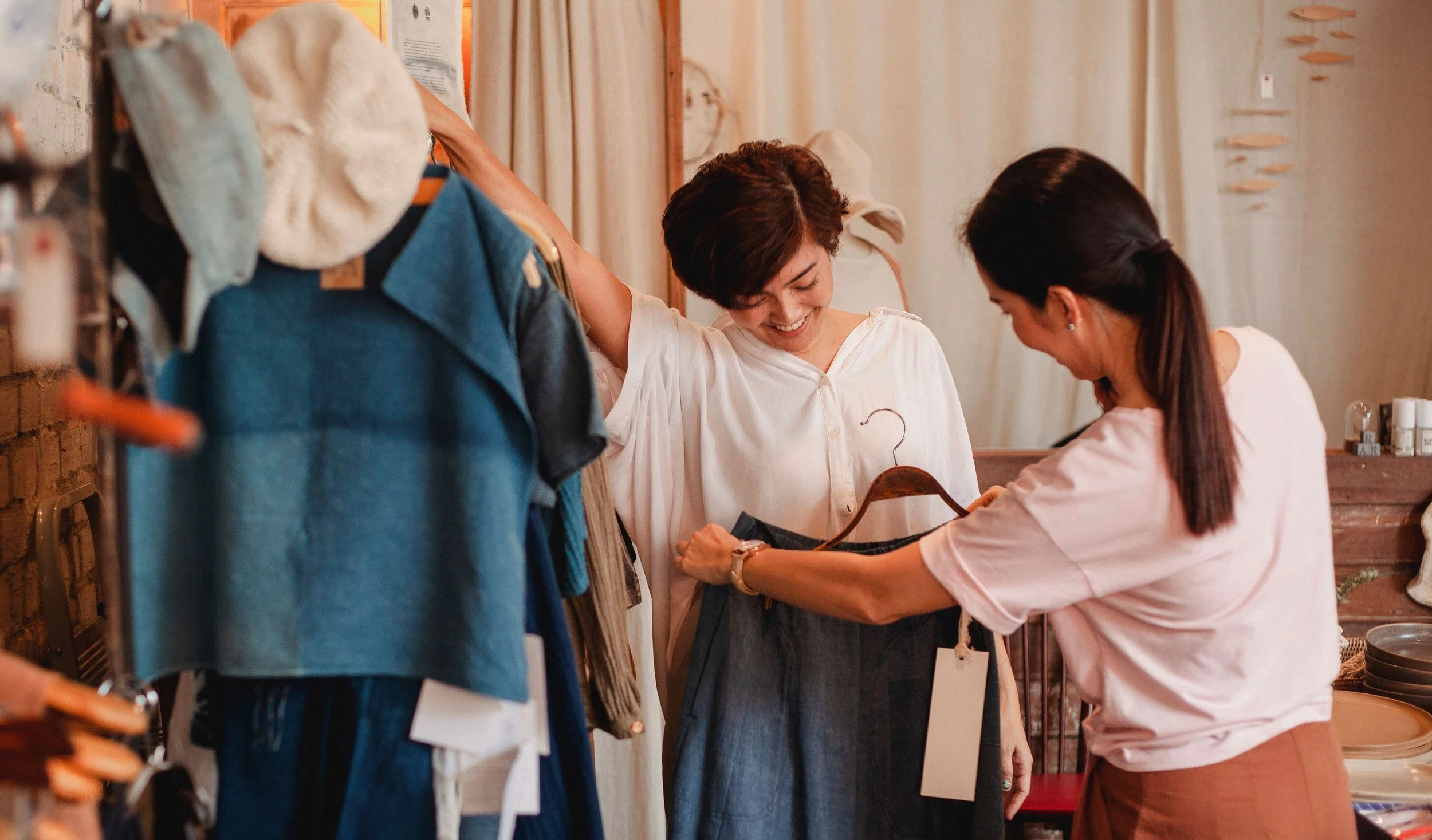 How to Create a Comfortable and Stylish Wardrobe for the Whole Family