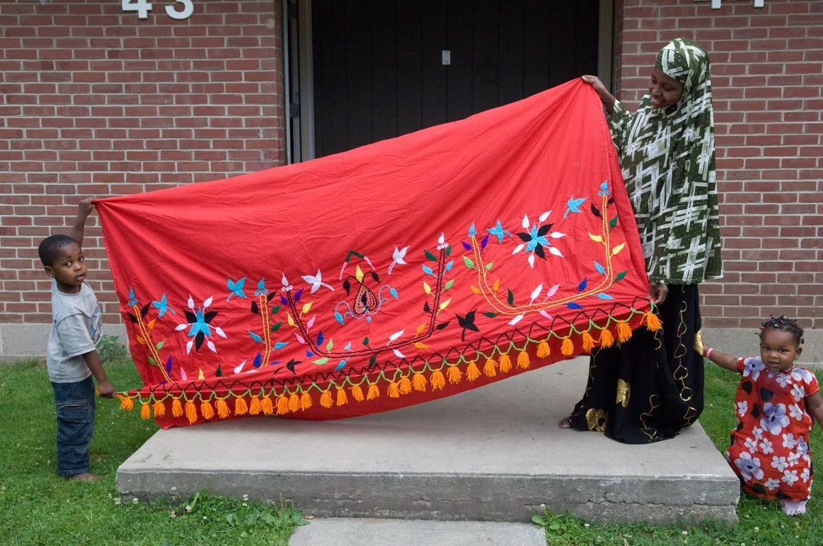 Embroiderer Bisharo Bulle