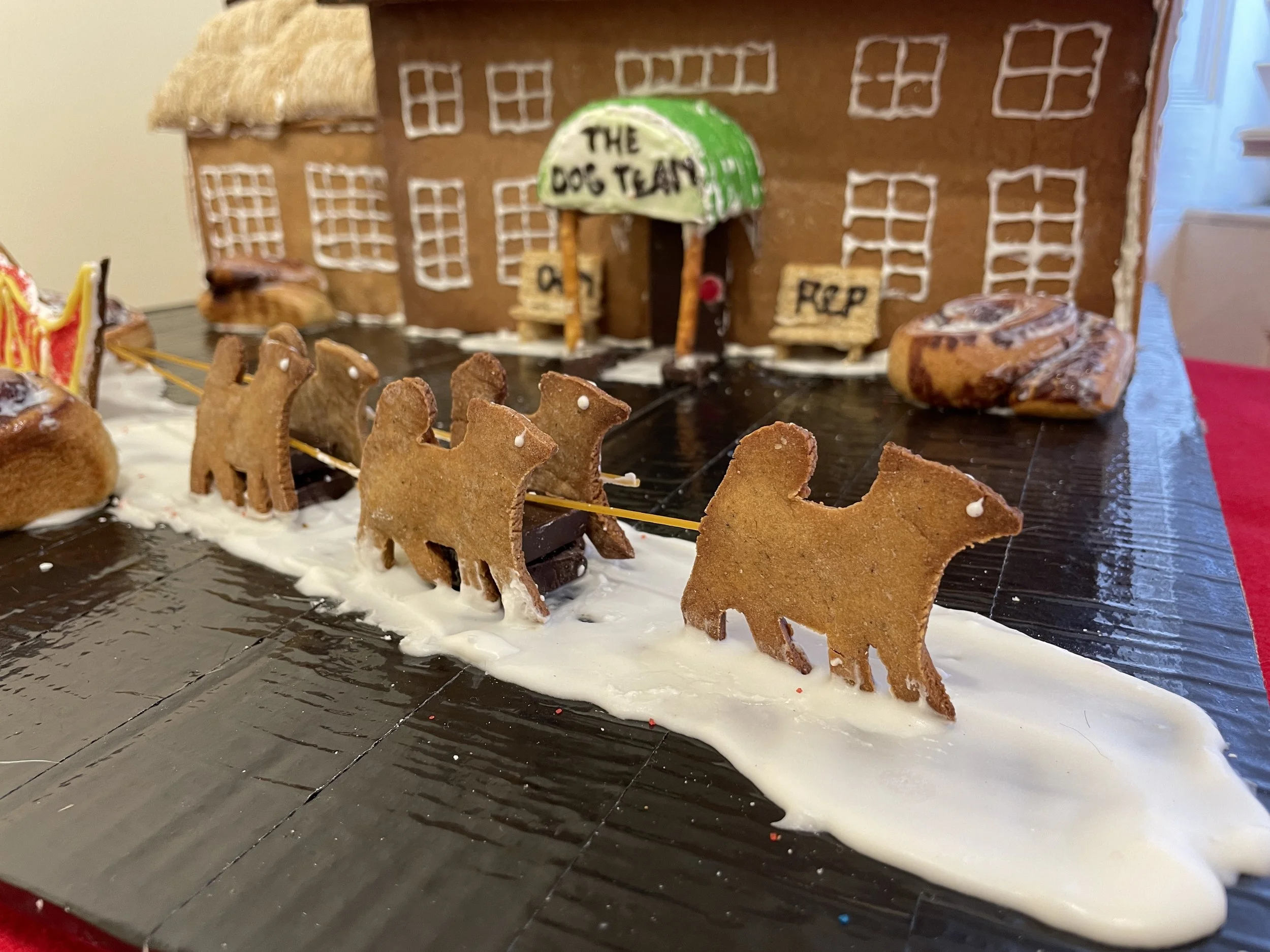 Heather Pierce Gingerbread 2022 00002.JPG