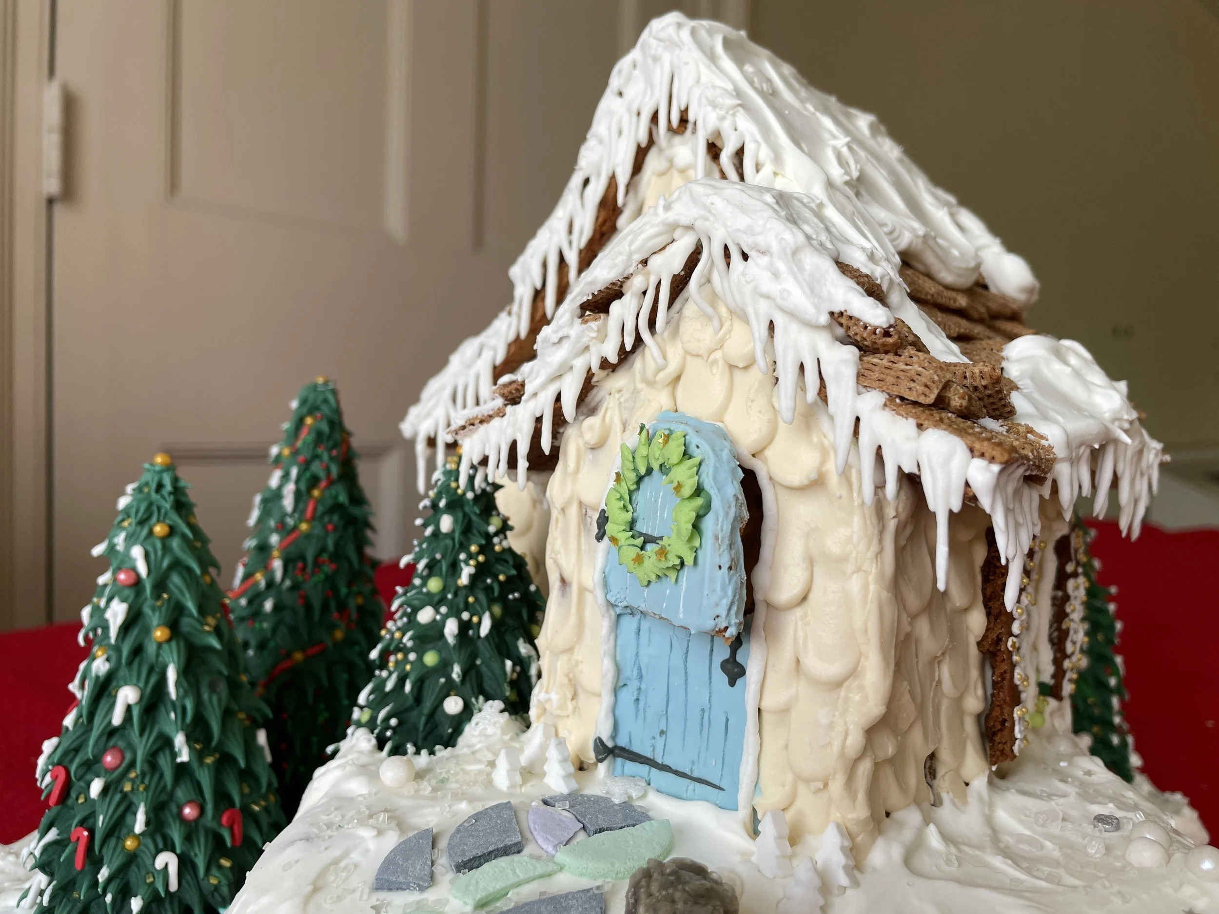 Emily Bissonnette Gingerbread 2022 00002.JPG