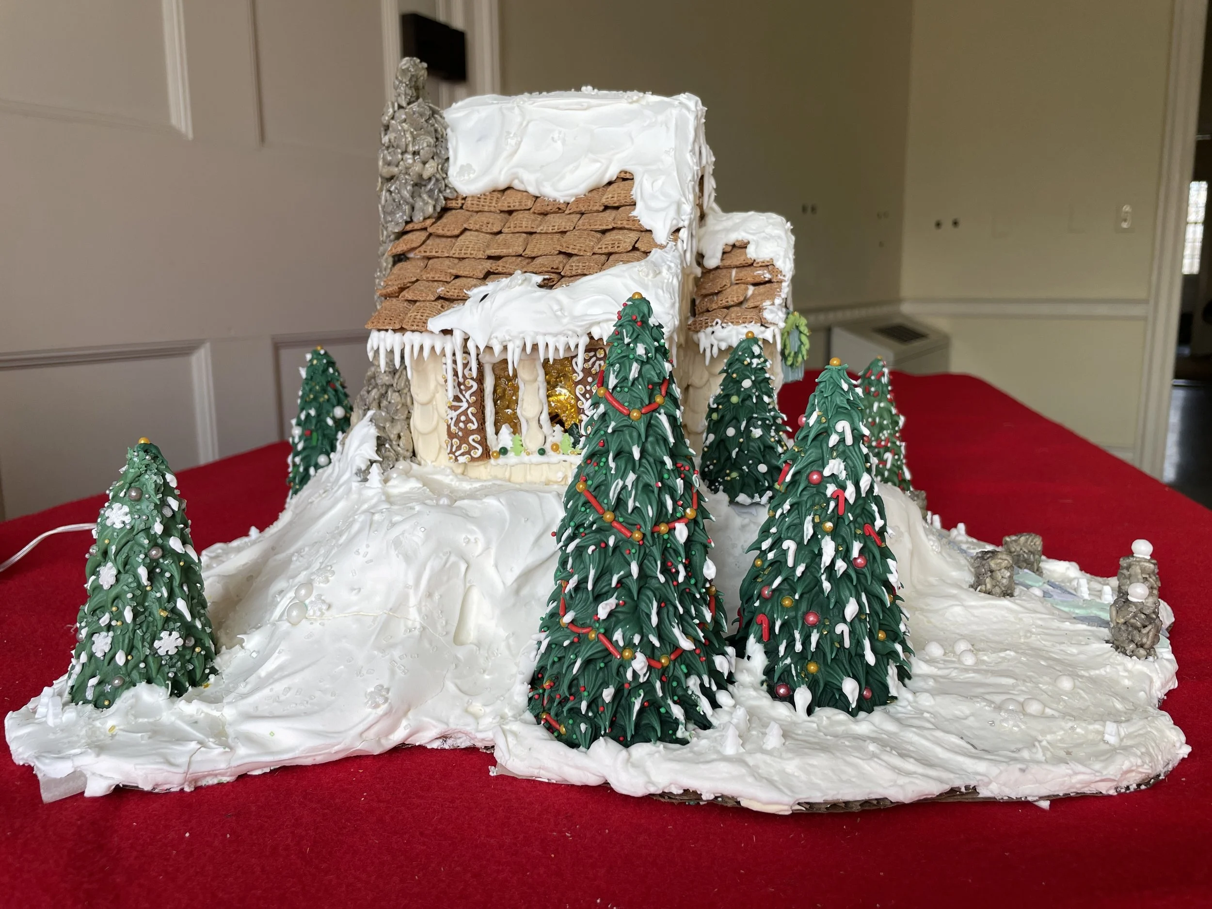 Emily Bissonnette Gingerbread 2022 00007.JPG