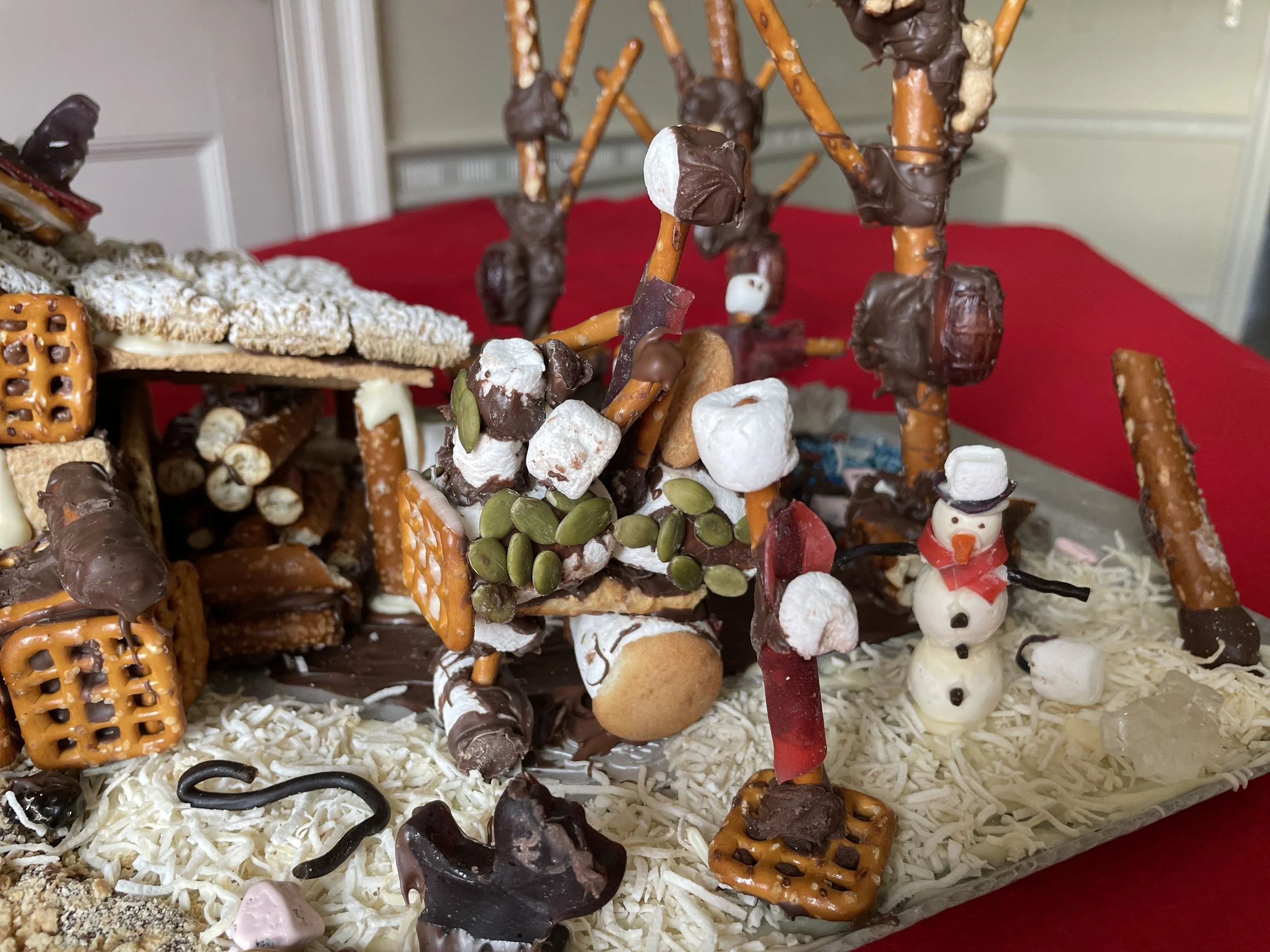 4-H Critter Creek Gingerbread 2022 03.JPG