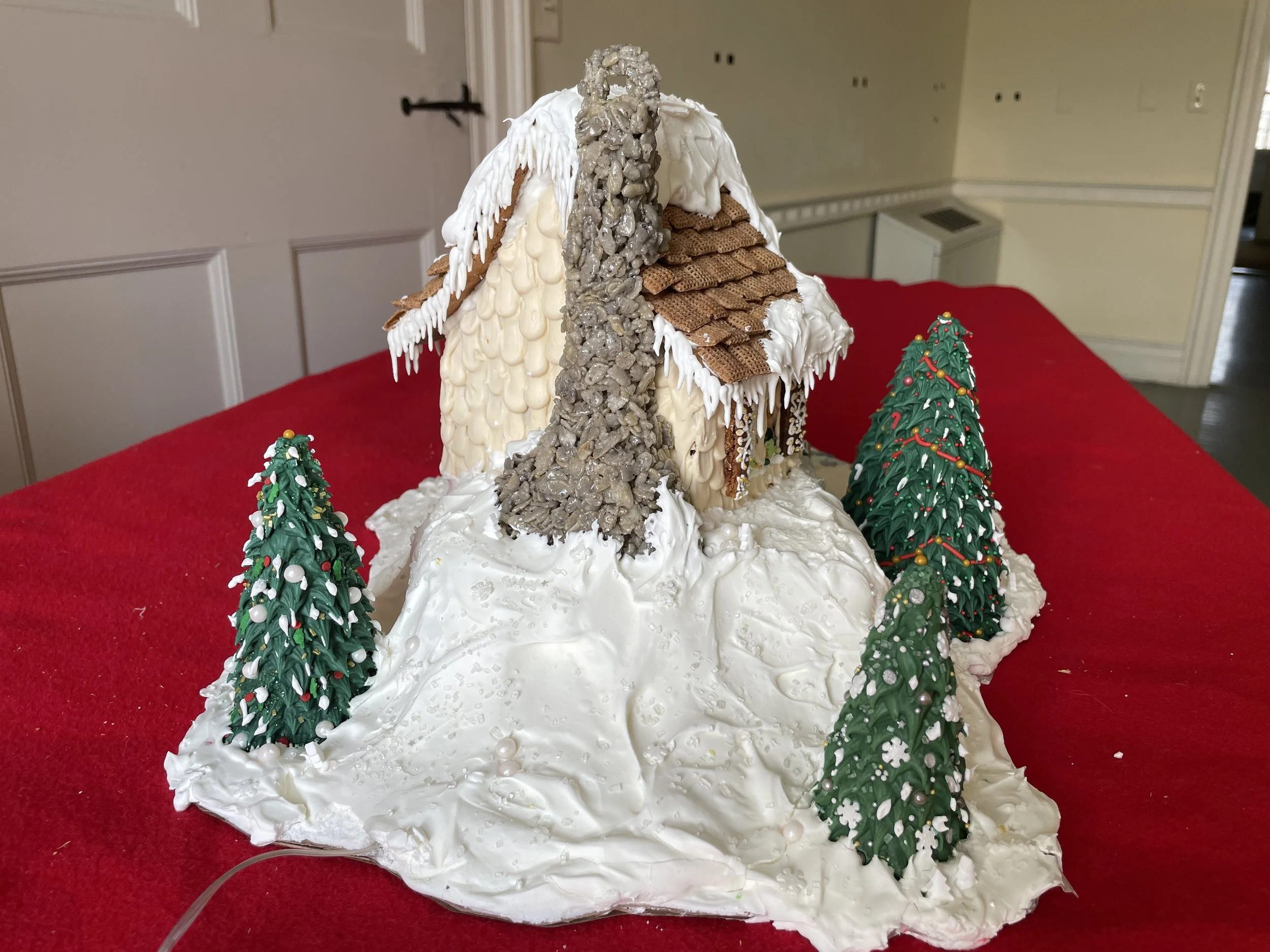 Emily Bissonnette Gingerbread 2022 00006.JPG