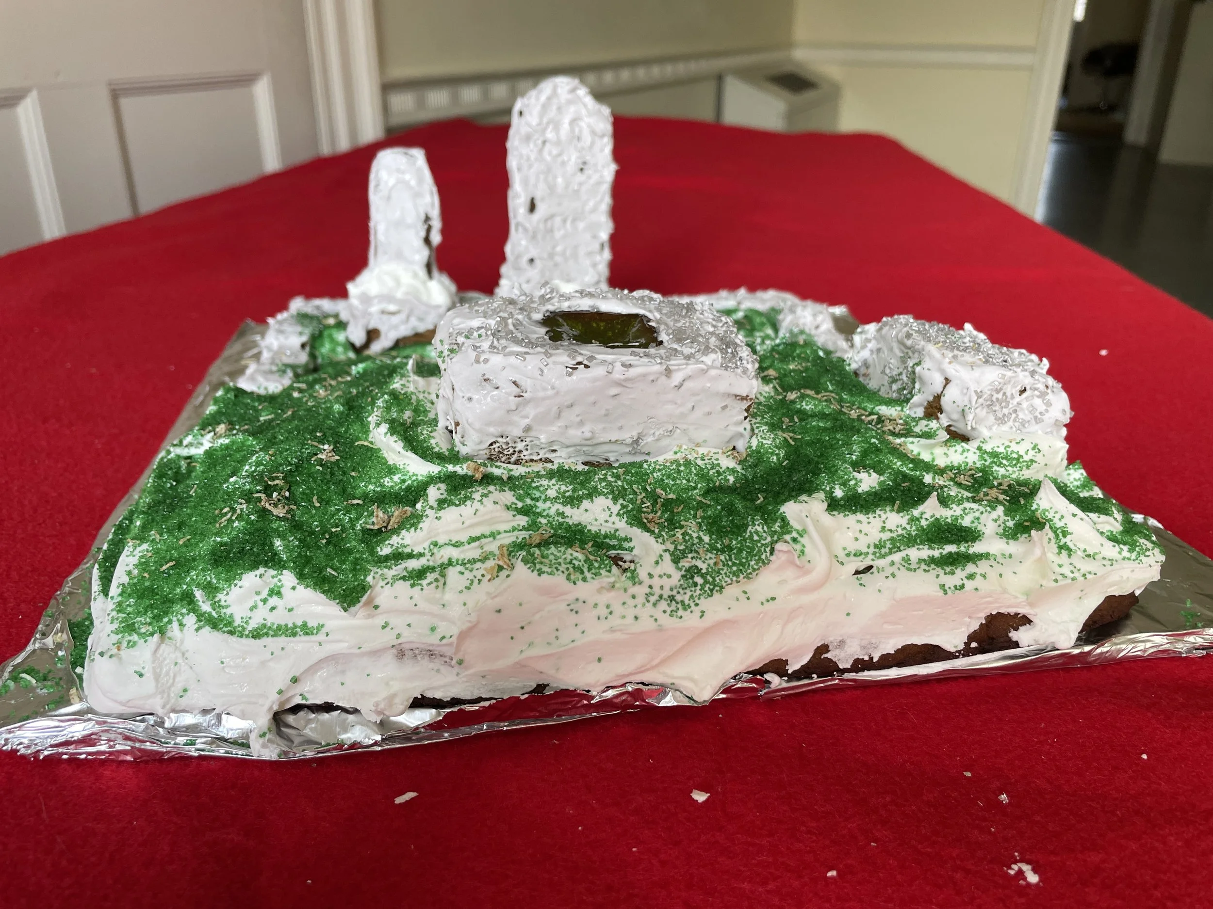 Lila Hescock Gingerbread 2022 00003.JPG