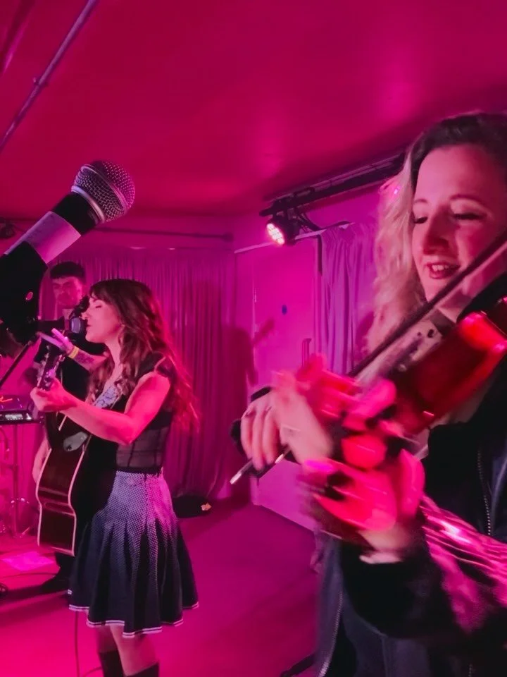 Beautiful days with beautiful people. Having the best time playing @amychalmersmusic beautiful string parts on the Album launch tour for @riannedowney debut record. 🧚🏴󠁧󠁢󠁳󠁣󠁴󠁿💕 if you haven&rsquo;t bought it yet, then you are truly missing out