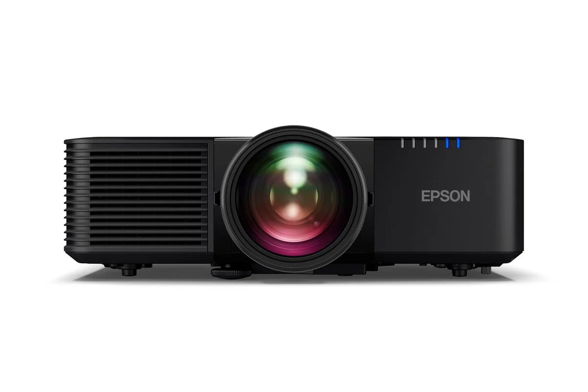 L695SE_headon_690x460@2x.jpg
