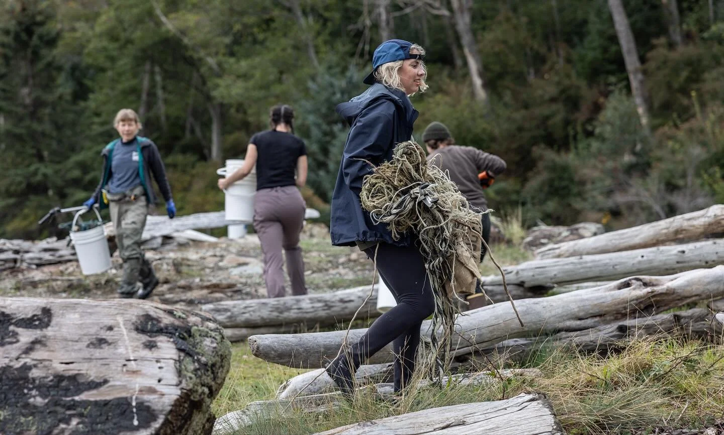 Big milestone for our chapter! 💙

Last month, we completed our first-ever remote cleanup, hitting Anvil Island and Gambier Island in Howe Sound! 🪣🌊

Together, our crew removed 225 kg of marine debris, including EPS foam, ropes, rusted metal, rubbe