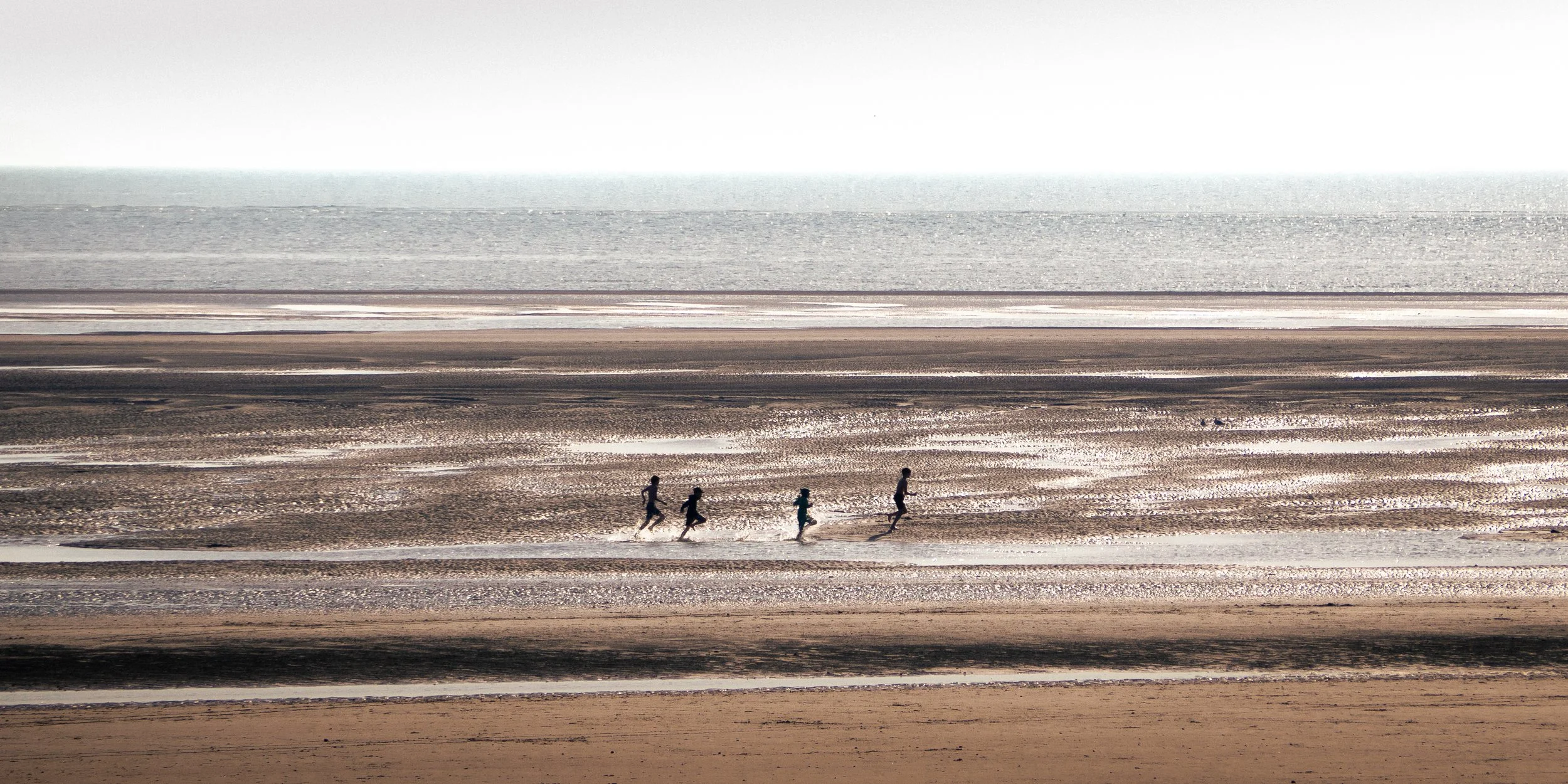 Beach Runners.jpg
