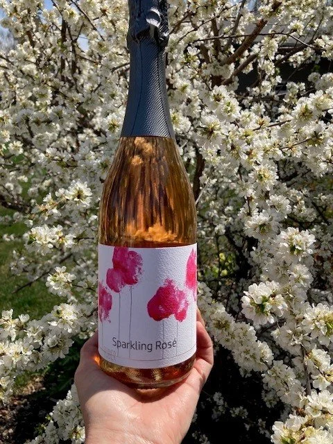 Huber Sparkling Rosé from Austria - Picnic Ready Pink