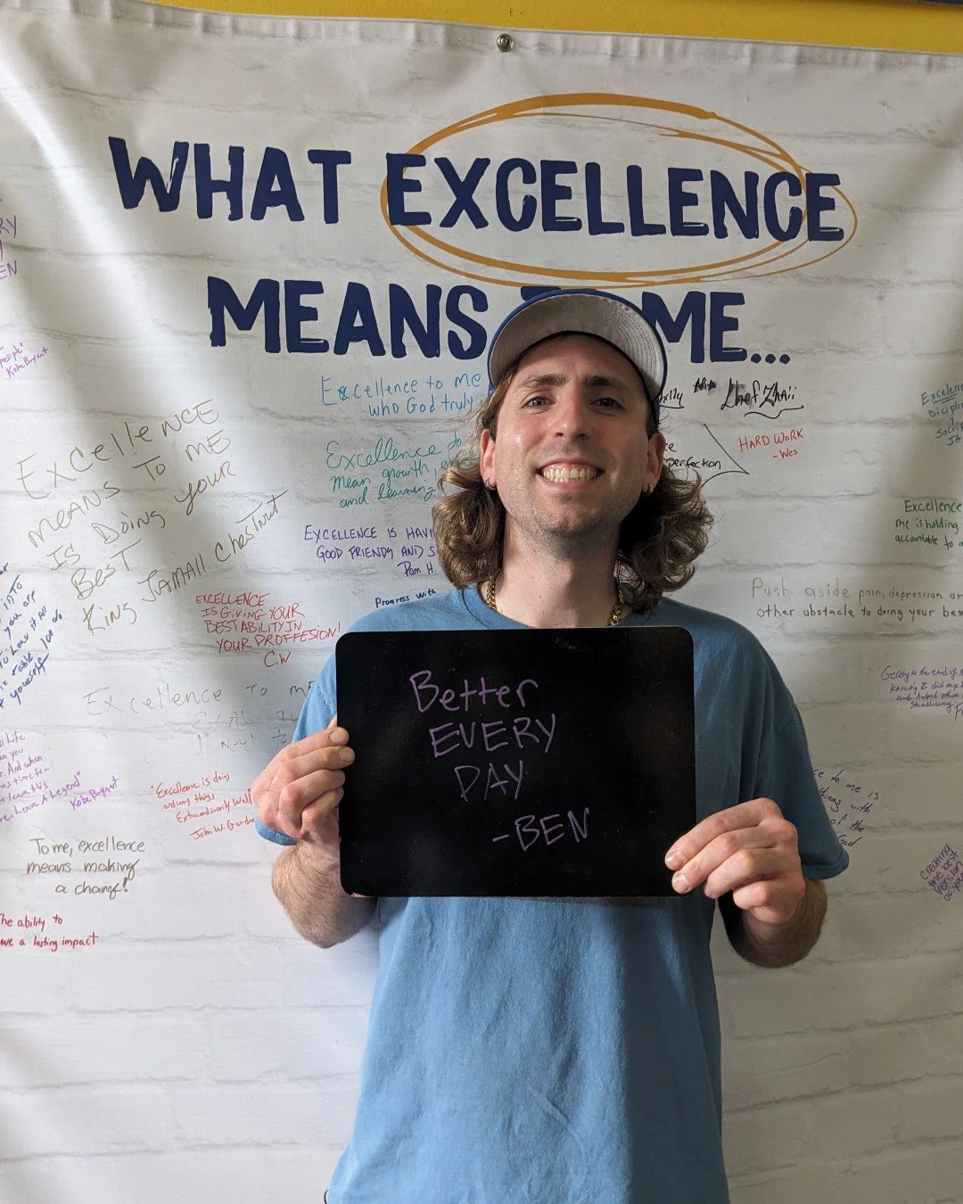 From uncertainty ➡️ stability 
From isolation ➡️ connection
From hopelessness ➡️ a fresh start

Every day at Philly House, lives are being transformed- thanks to your support! 🤝

#HopeLivesHere #PhillyCares