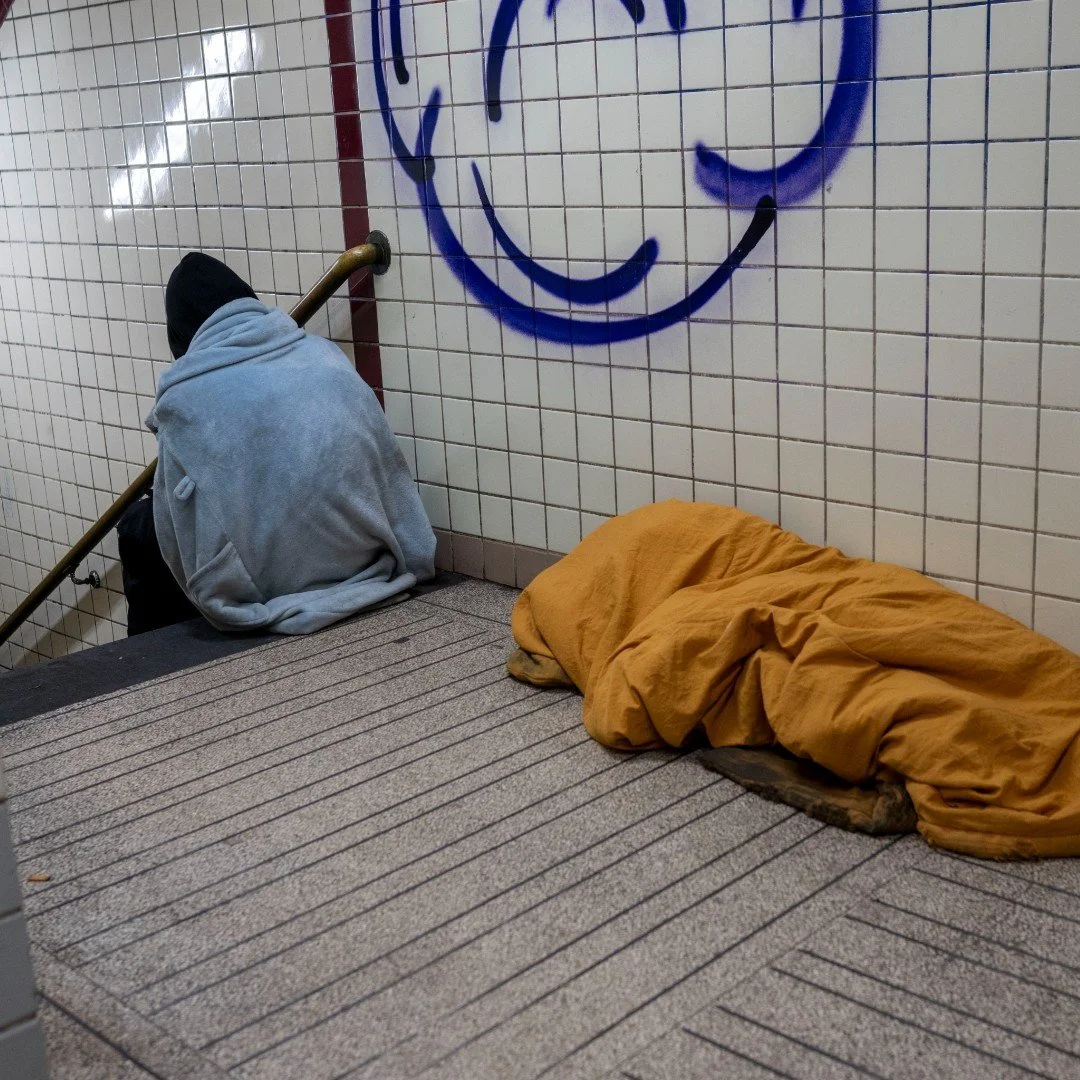 WHY DOES HOMELESSNESS EXIST❓

The truth is, there is no single cause of homelessness. It&rsquo;s the result of a mix of life circumstances that can quickly become overwhelming.

Factors like a lack of affordable housing, substance use, illness, disab