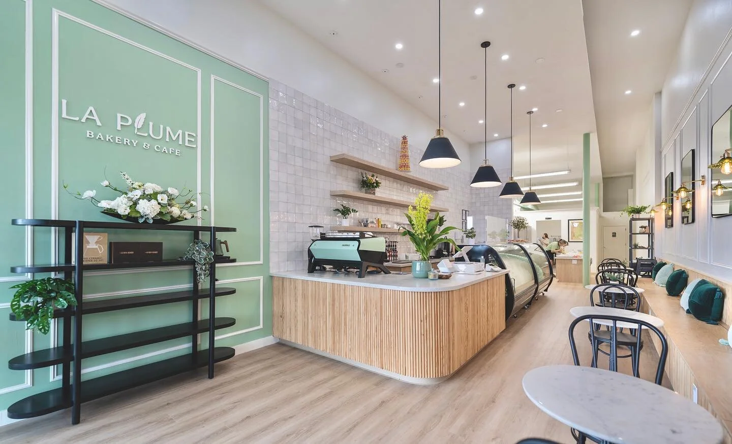 La Plume Bakery &amp; Cafe, a newly remodeled bakery just opened. 💚 Who wants to try a slice of mille crepe cake, and handmade croissant? 🥐

It was such a sweet memory as I am working with a dear friend, Peggy Zhang, who is a super talented pastry 