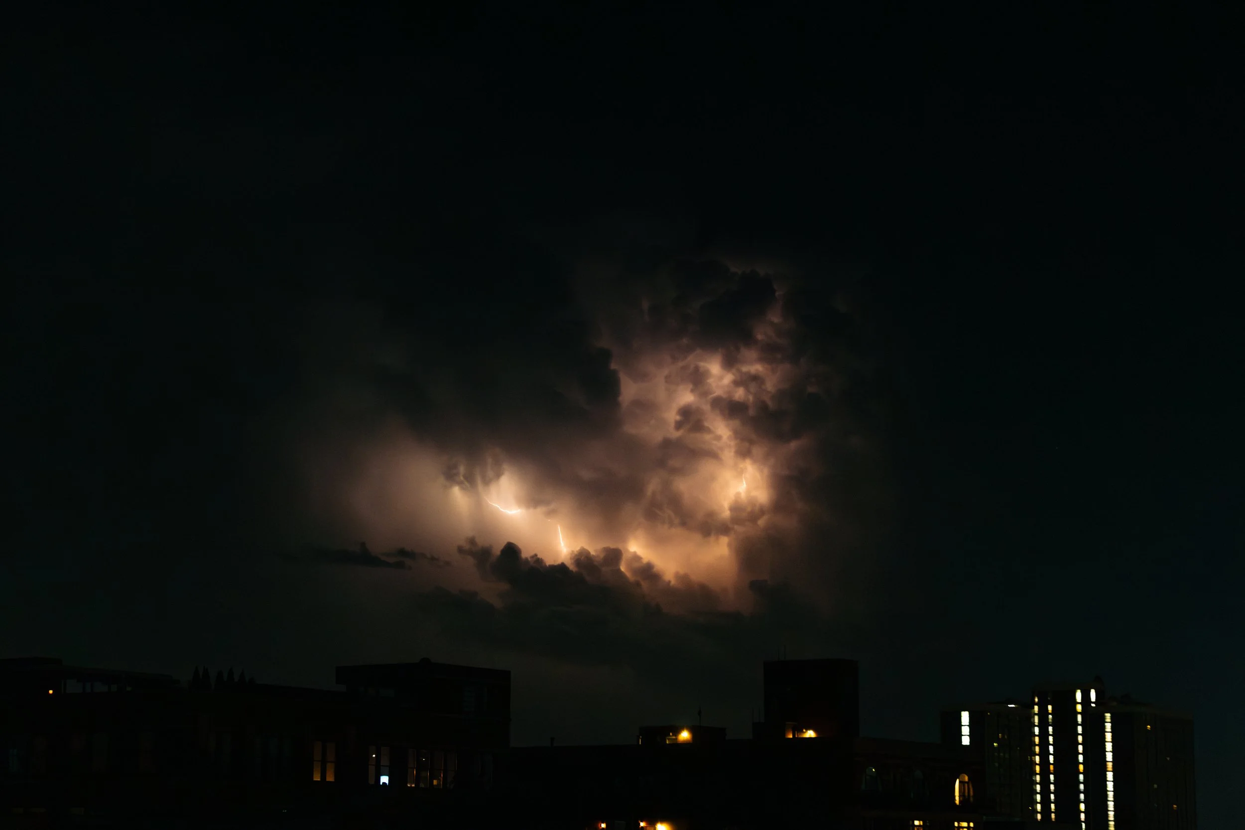lightning-3.jpg
