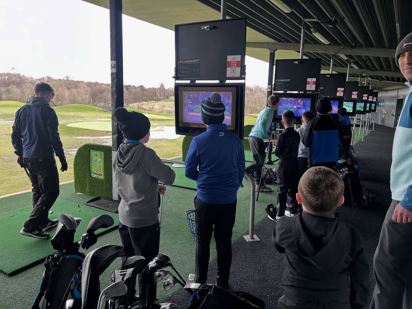 Lots of smiling faces at our Easter Junior Holiday Camp today. Limited spots left on our 3 day Easter Junior Holiday Camp starting tomorrow - book online or give us a call to secure your place 🏌🏻&zwj;♂️🐣
