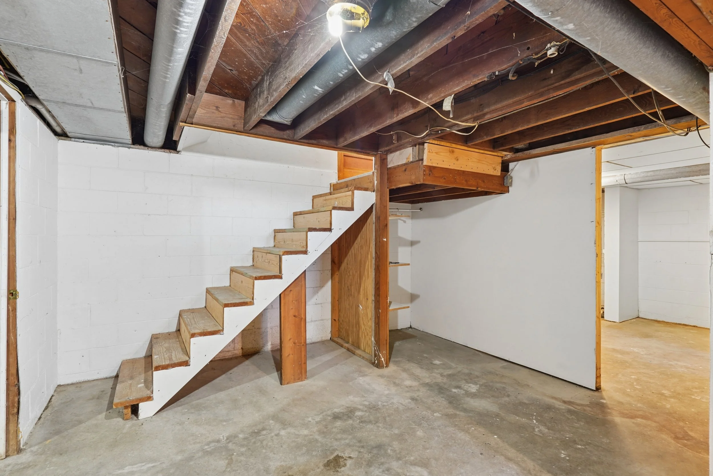 12-156_604_8th_Ave.jpg