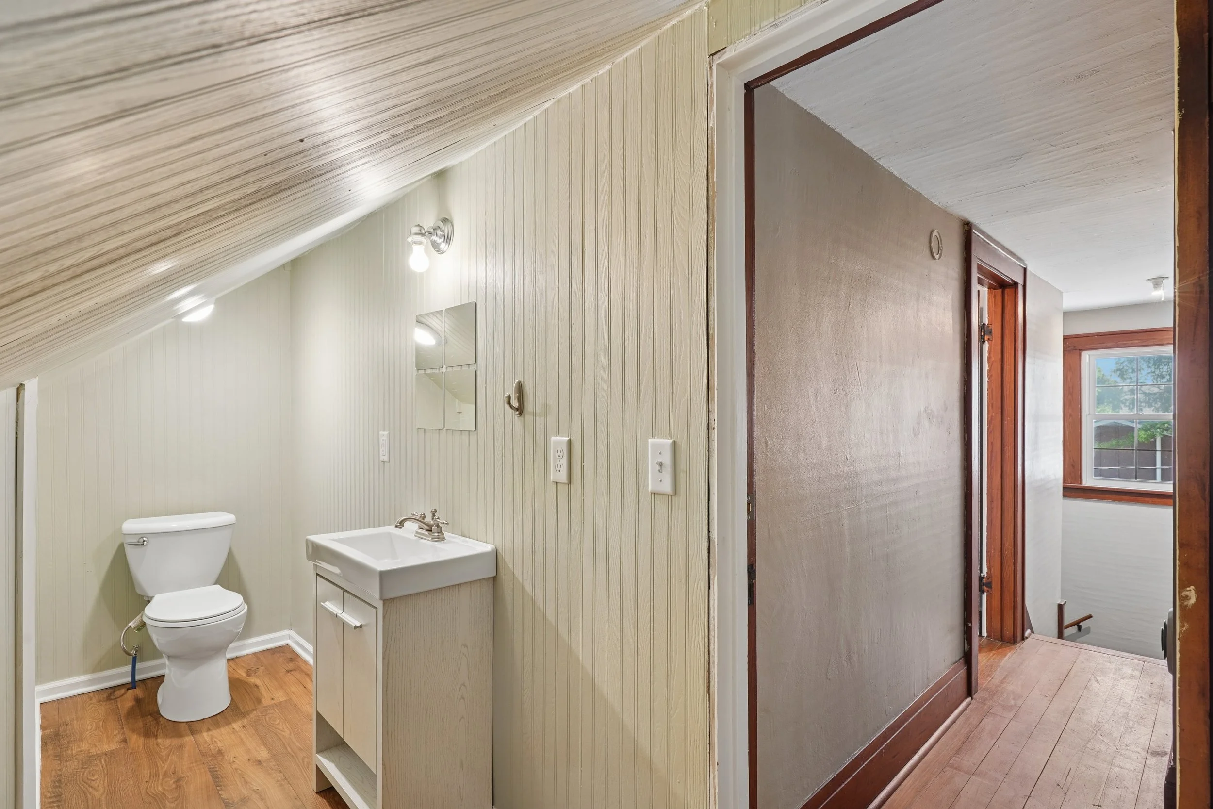 11-151_604_8th_Ave.jpg